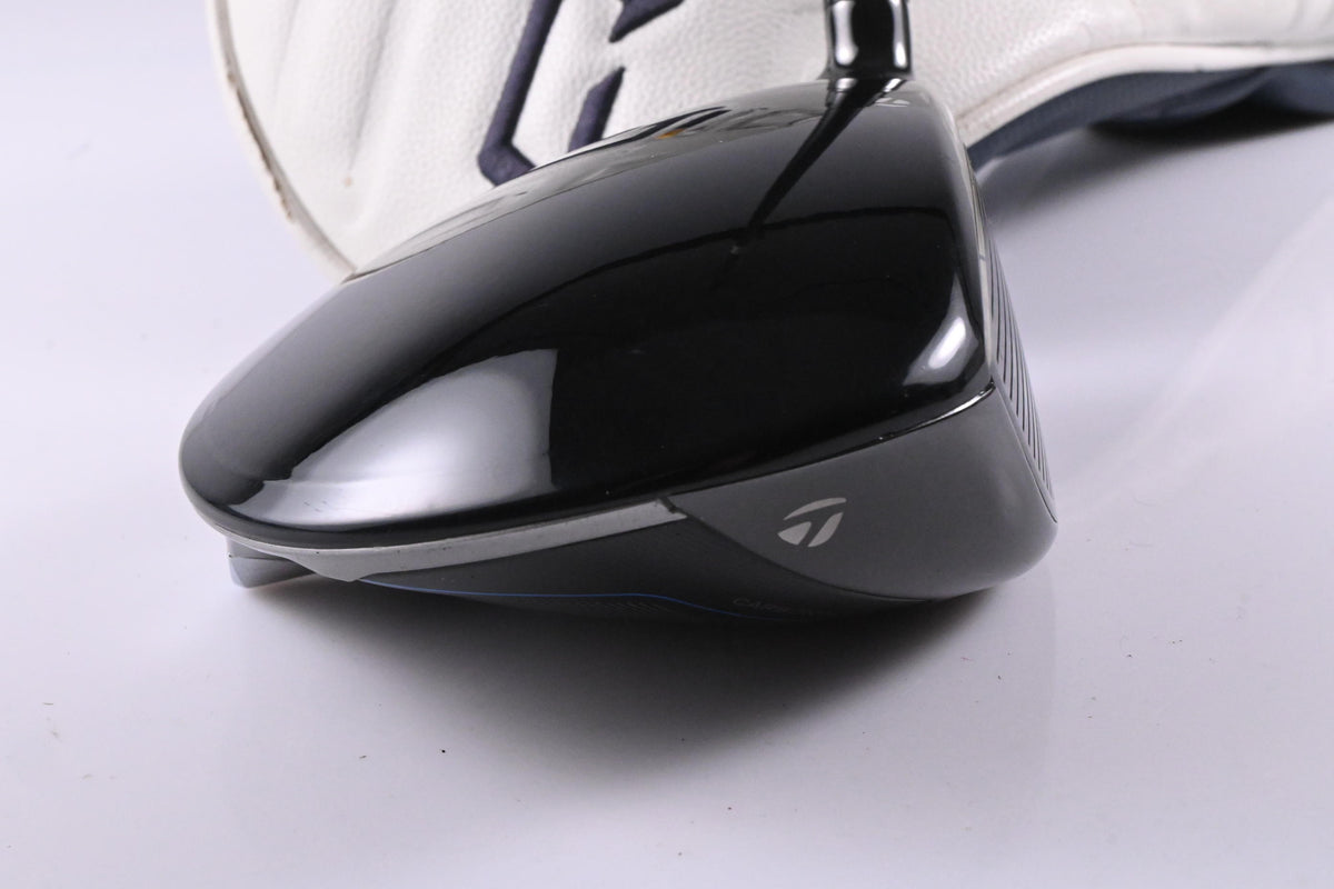 Taylormade Qi10 Driver / 10.5 Degree / Regular Flex Vanquish Blue 4 Shaft