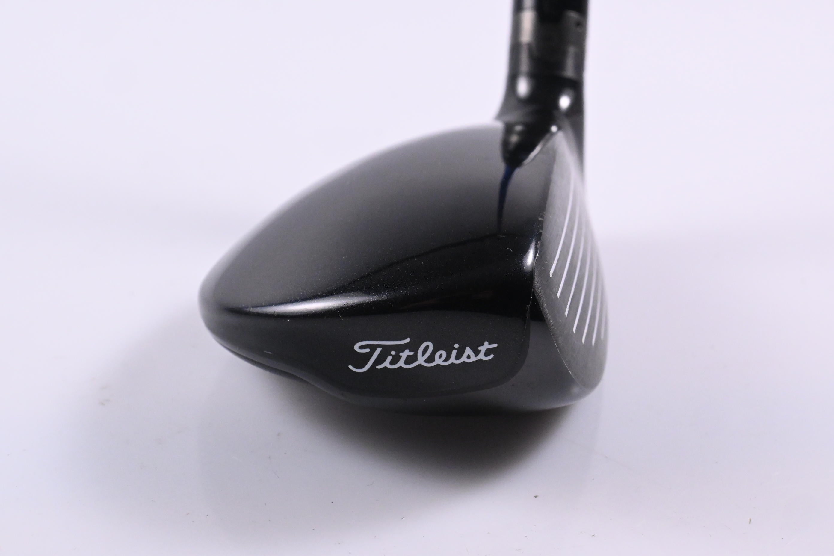 Titleist 913H #3 Hybrid / 19 Degree / Regular Flex Diamana S+72 Shaft