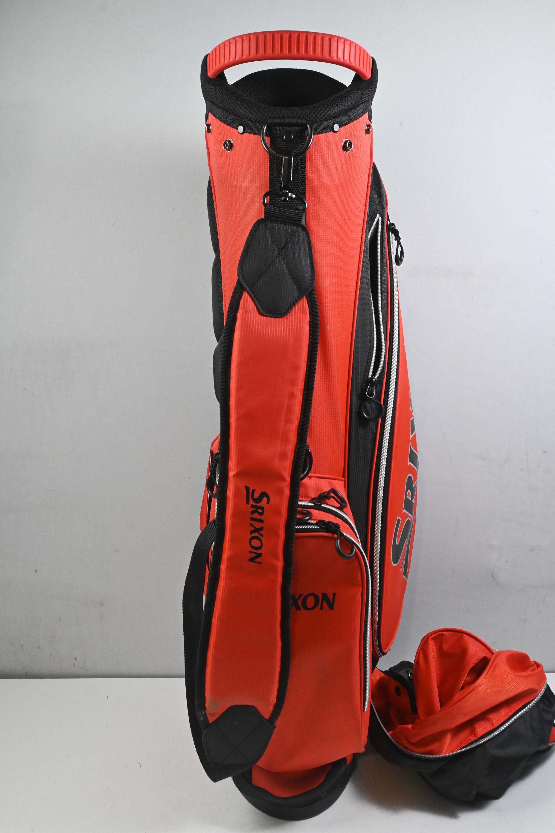 Srixon Stand Bag / 4-Way Divider / Red & Black