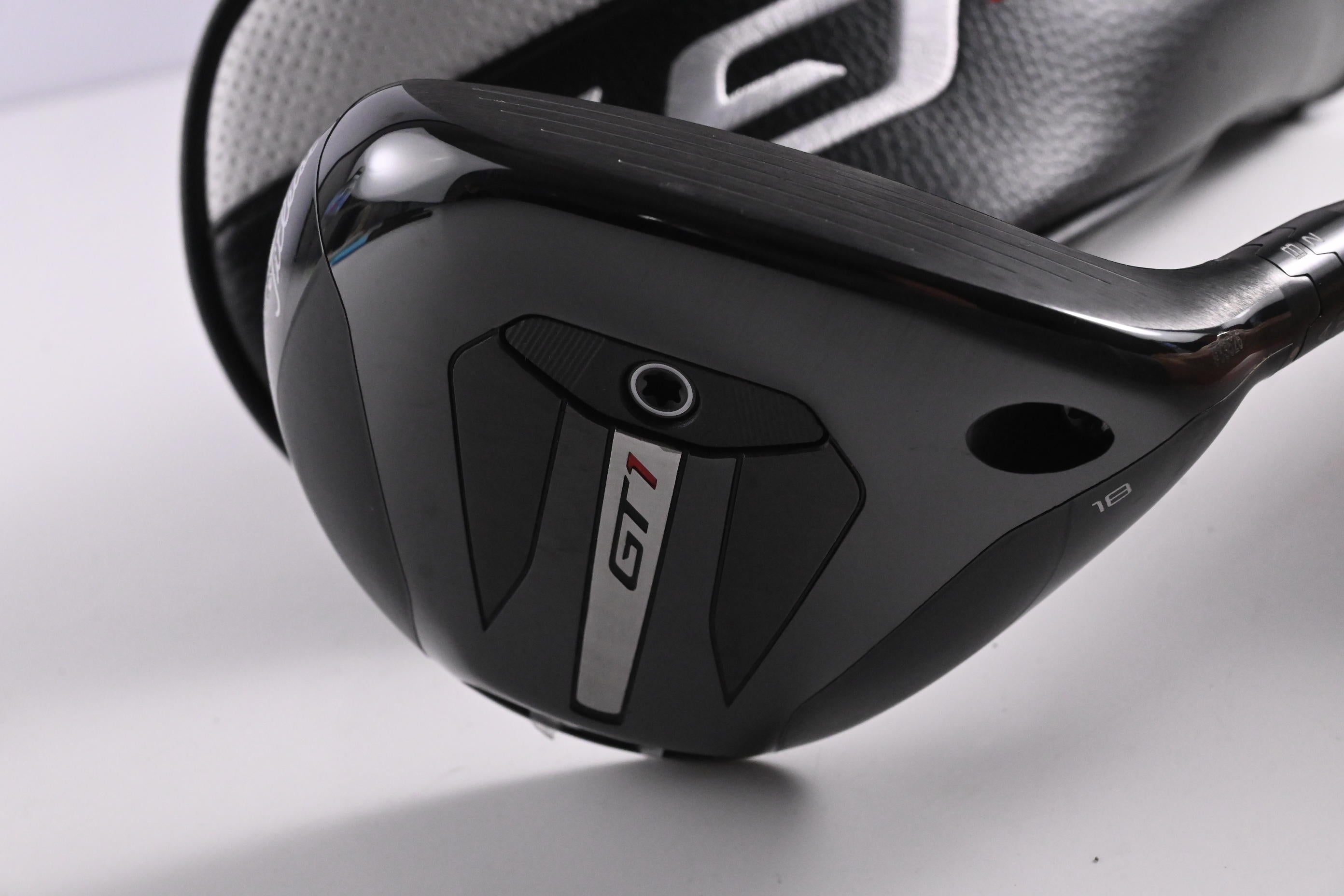 Titleist GT1 #5 Wood / 18 Degree / 18 Degree / Regular Flex Fujikura Air Speeder