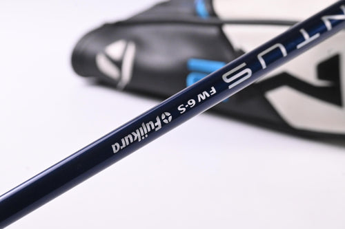 Taylormade SIM2 Max #3 Wood / 16.5 Degree / Stiff Flex Ventus Blue 6 Shaft