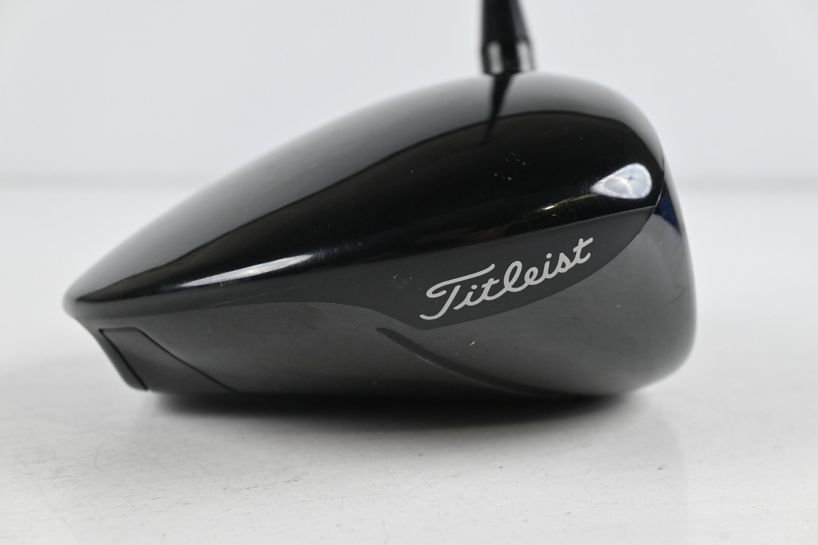 Titleist TSR2 Driver / 11 Degree / Regular Flex Hzrdus Gen 4 Red CB 50 Shaft