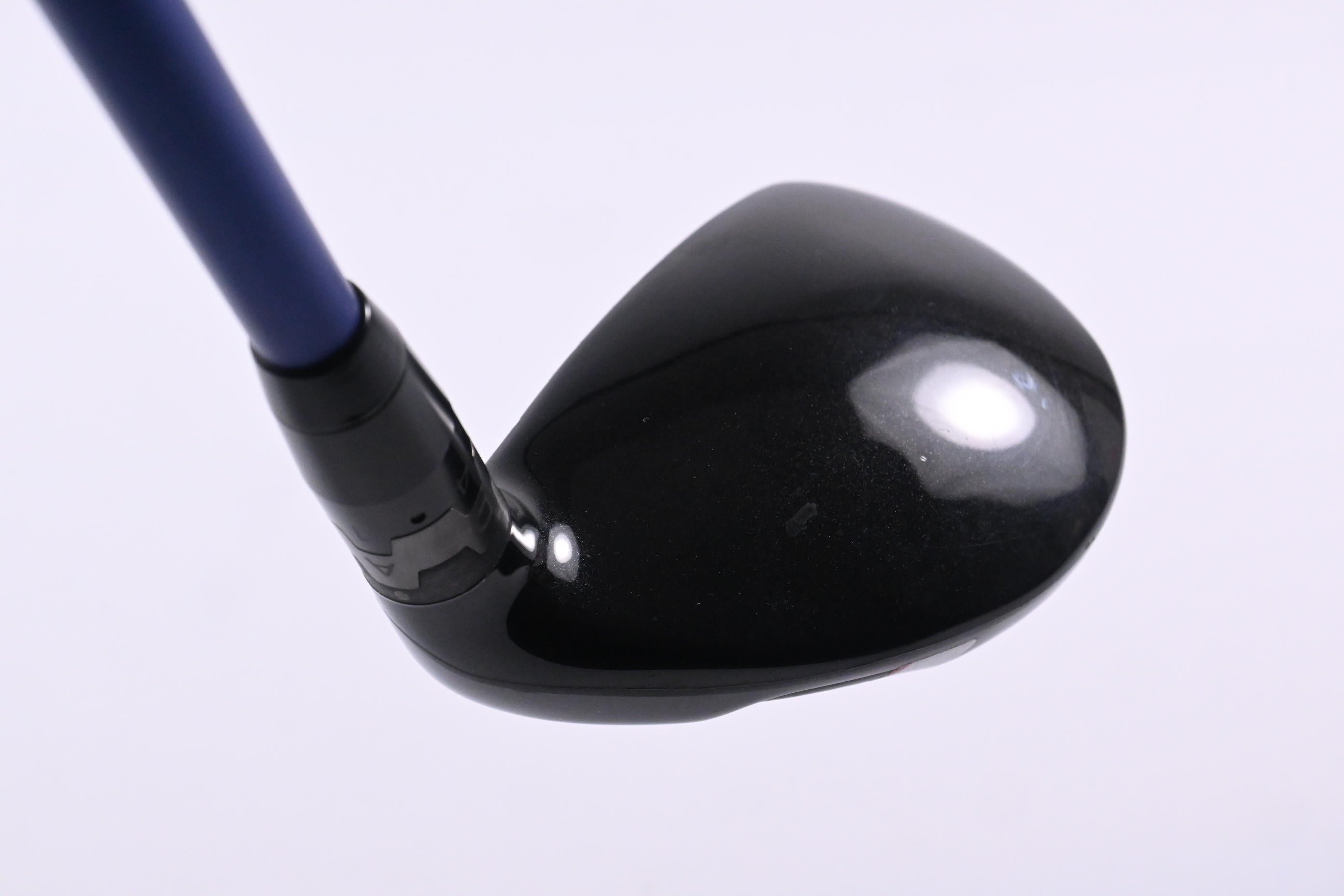 Titleist 913H #3 Hybrid / 19 Degree / Regular Flex Diamana S+72 Shaft