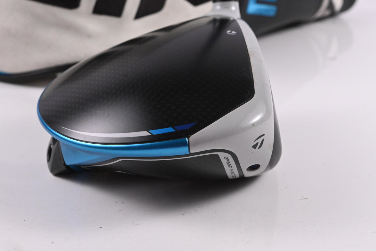 Taylormade SIM2 Max Driver / 10.5 Degree / Regular Flex Ventus Blue 5 Shaft