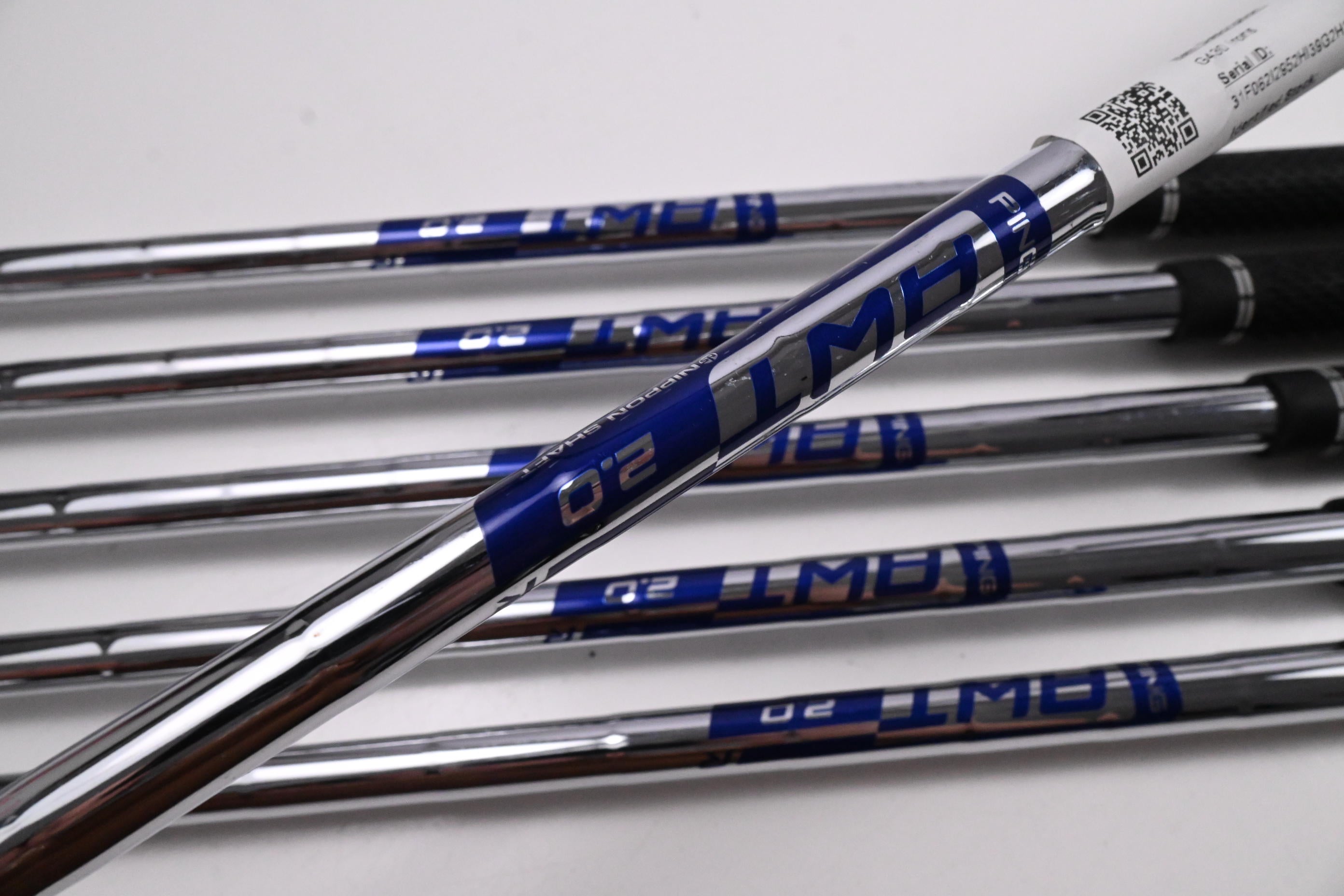 Left Hand Ping G430 Irons / 5-PW / Blue Dot / Regular Flex Ping AWT 2.0 Shafts