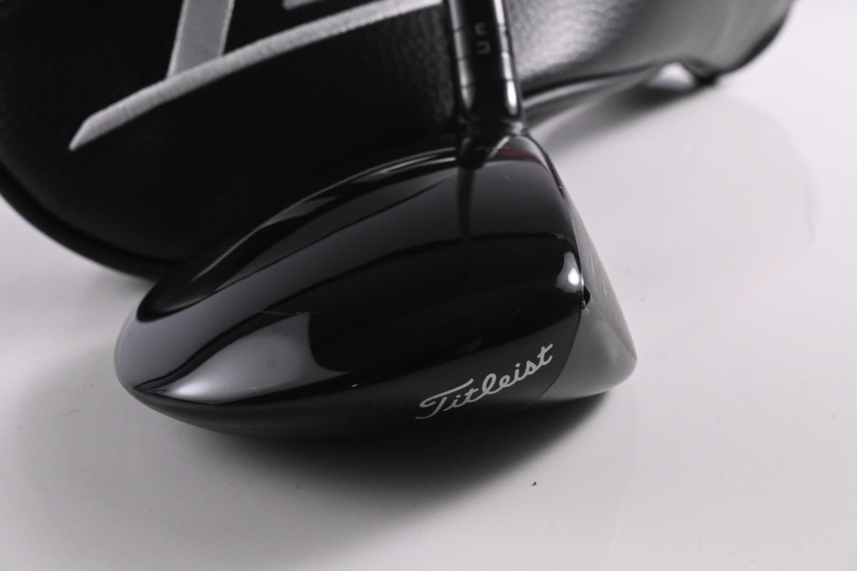 Titleist GT1 #5 Wood / 18 Degree / 18 Degree / Regular Flex Fujikura Air Speeder