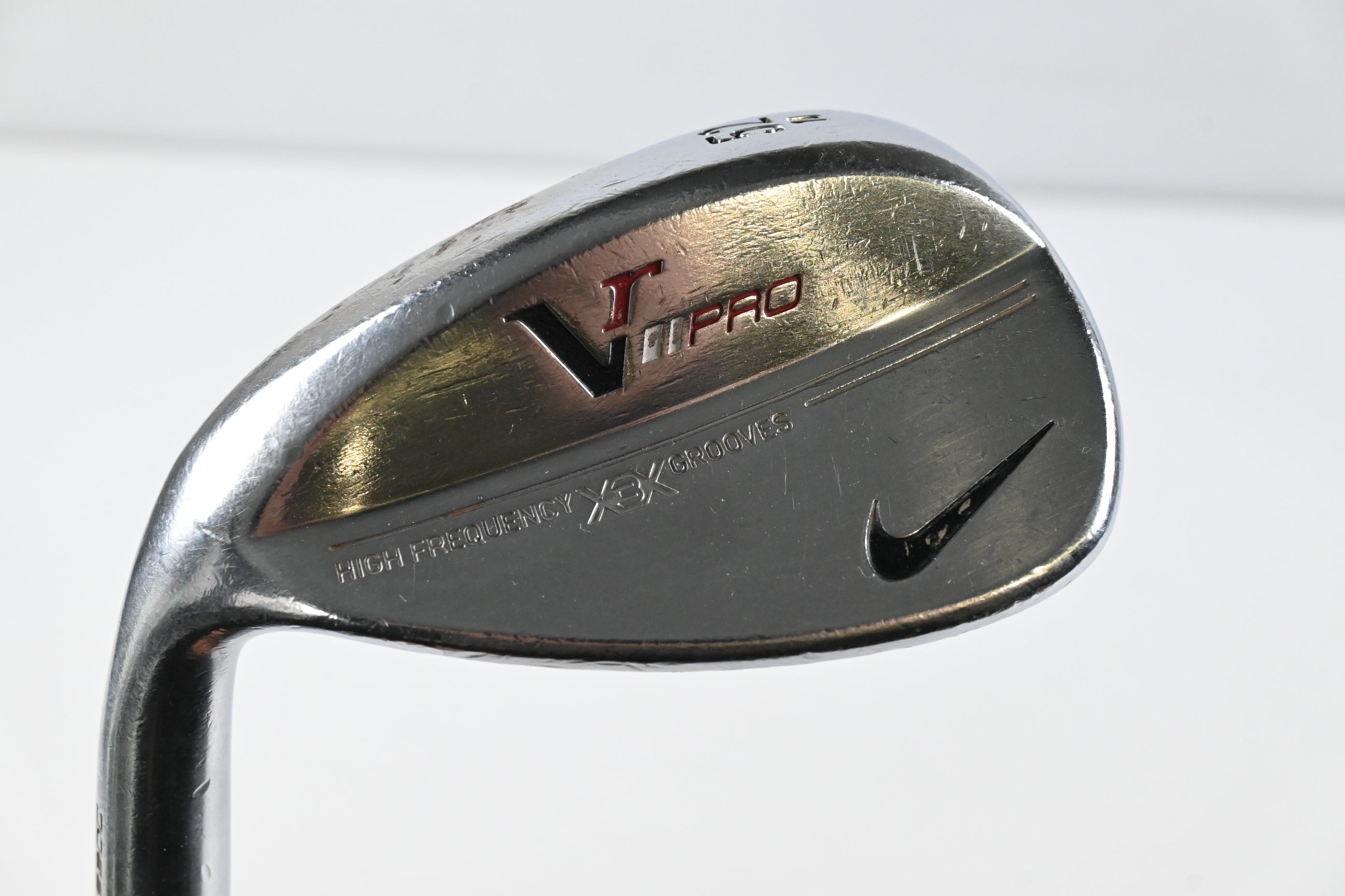 Left Hand Nike VR X3X Gap Wedge / 52 Degree / Stiff Flex Dynamic Gold S200 Shaft