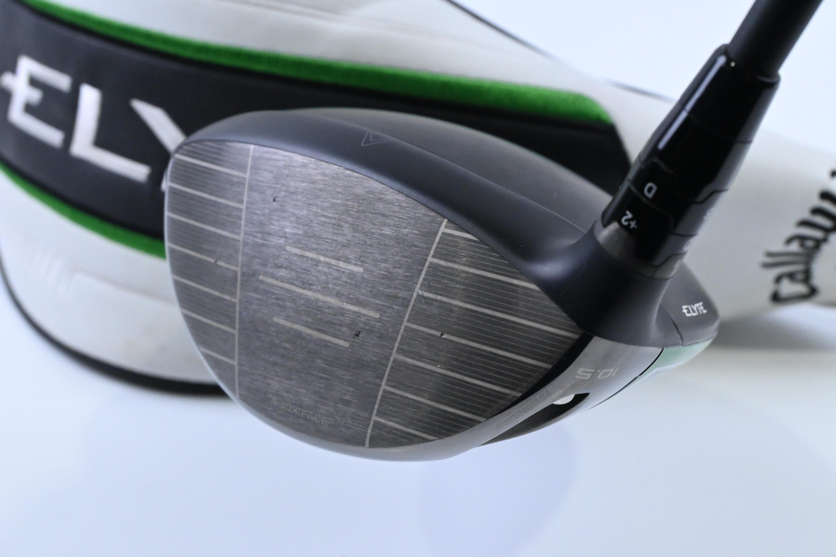 Callaway Elyte X Driver / 10.5 Degree / Regular Flex Vanquish 4 Shaft