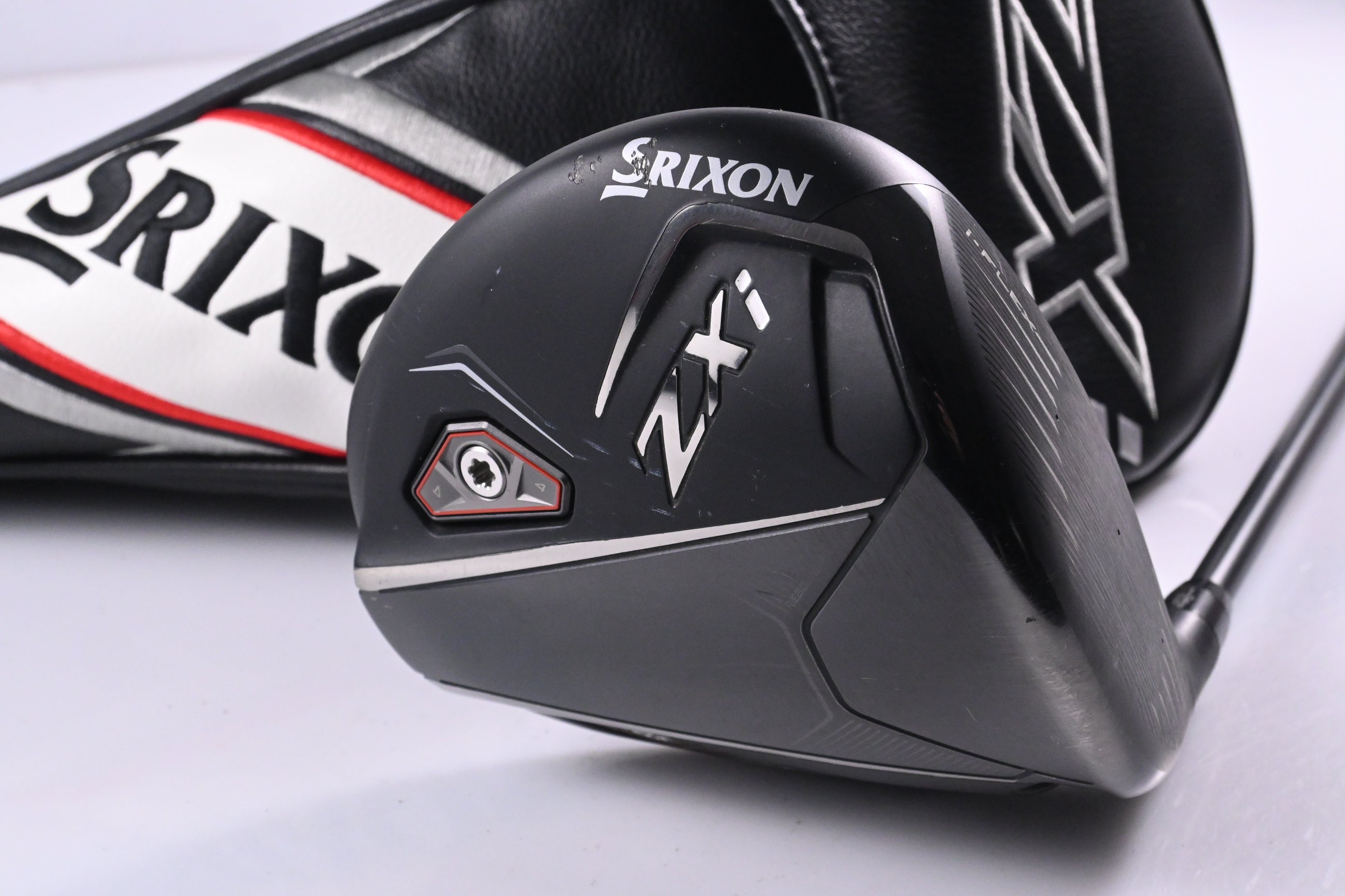 Srixon ZXi Driver / 10.5 Degree / Stiff Flex HZRDUS Black 60 Shaft