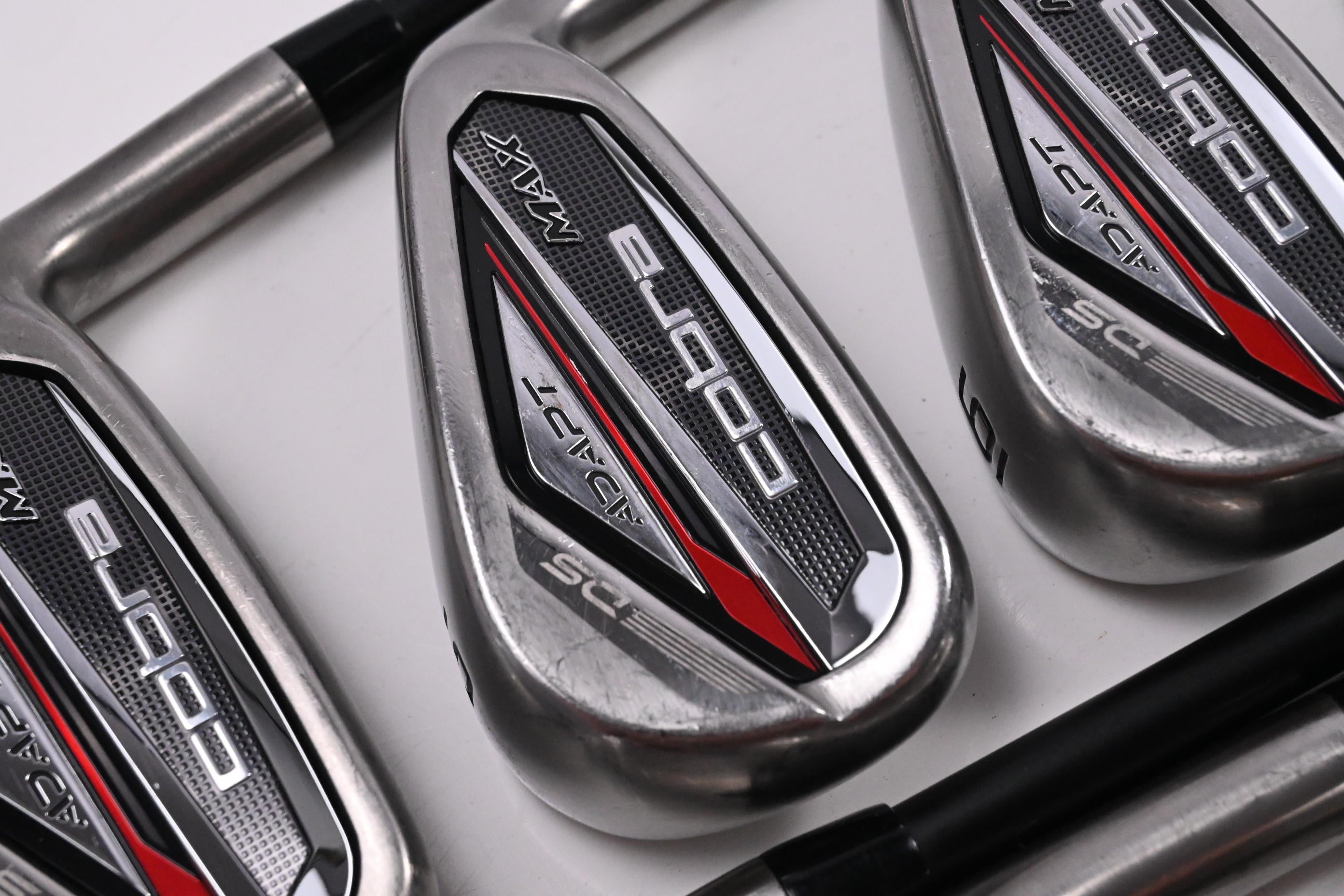 Cobra DS-Adapt Max Irons / 4-PW+GW / Regular Flex KBS PGI 75 Shafts