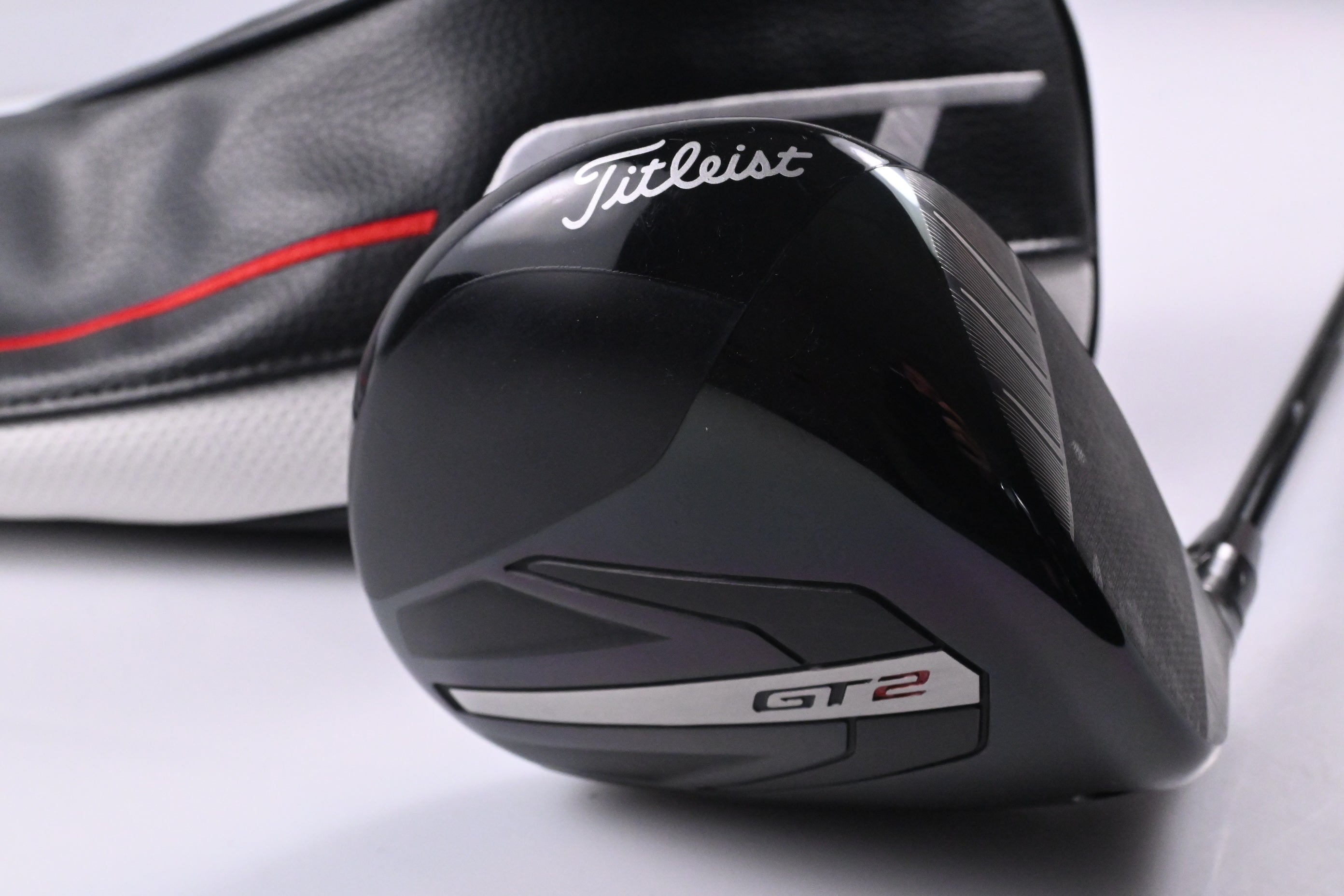 Titleist GT2 Driver / 10 Degree / Stiff Flex Mitsubishi Tensei AV Blue 55 Shaft