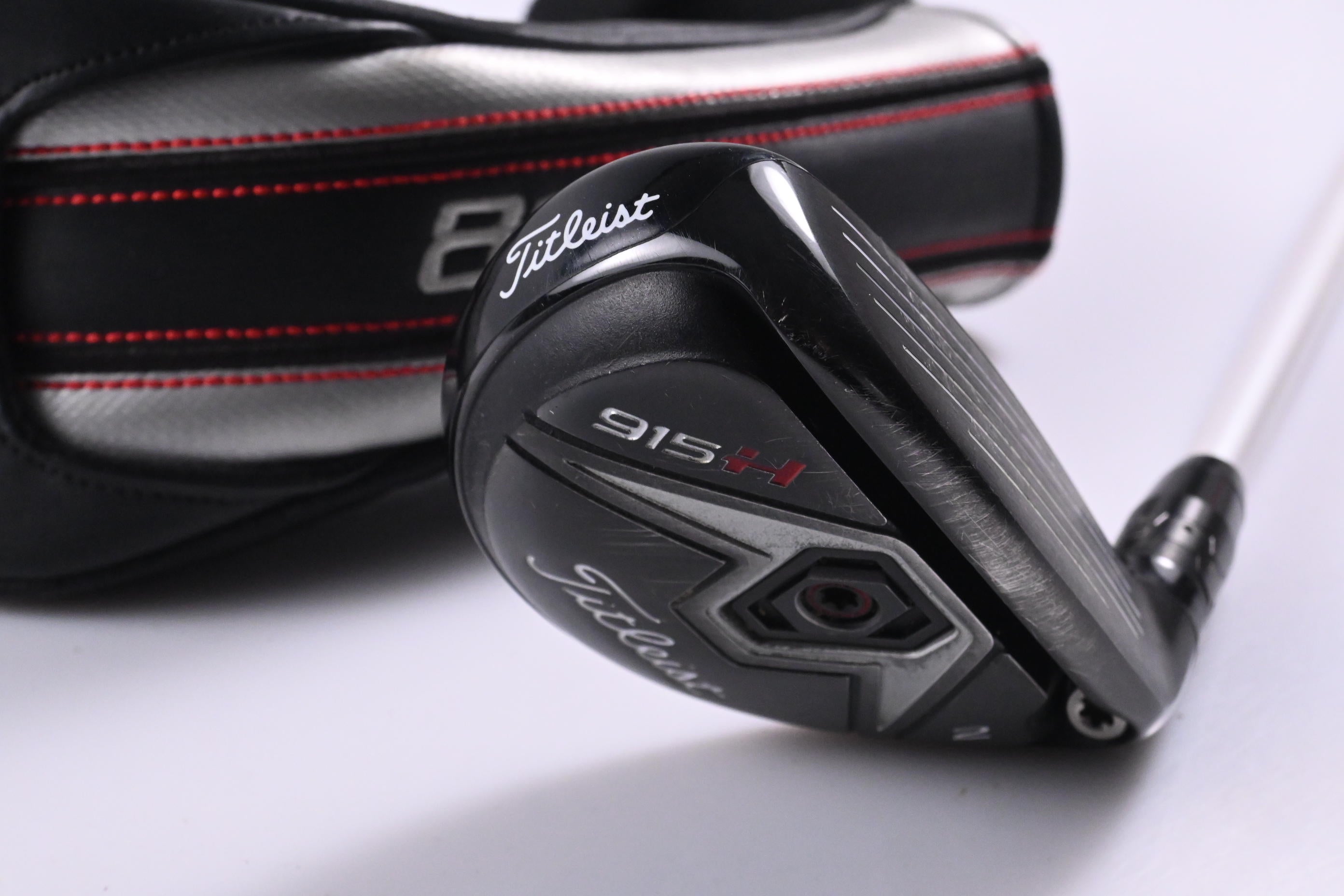 Titleist 915H #2 Hybrid / 18 Degree / Stiff Flex Aldila Rogue Silver 85 Shaft