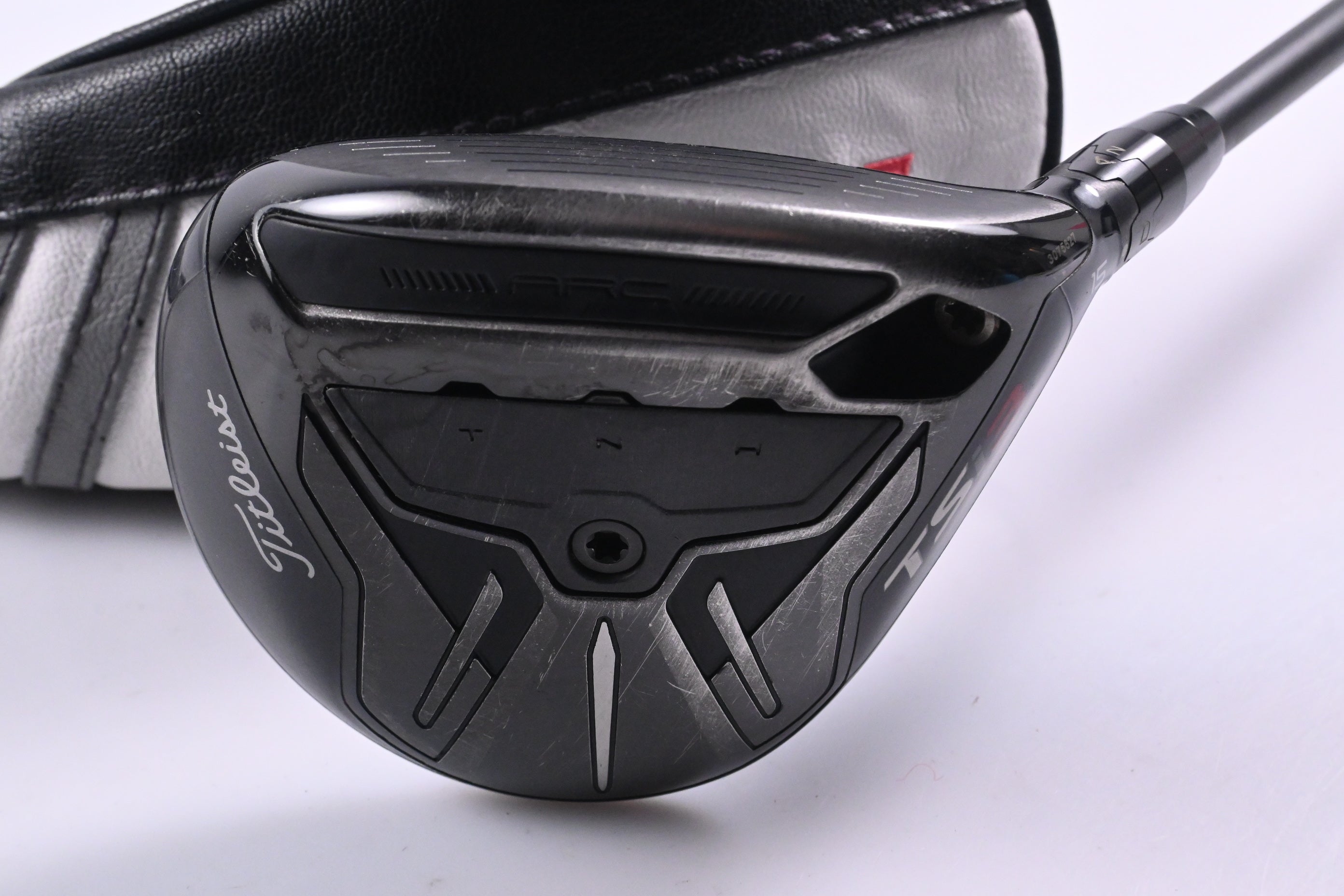 Titleist TSi3 #3 Wood / 15 Degree / Regular Flex Kuro Kage Black TiNi 55 Shaft