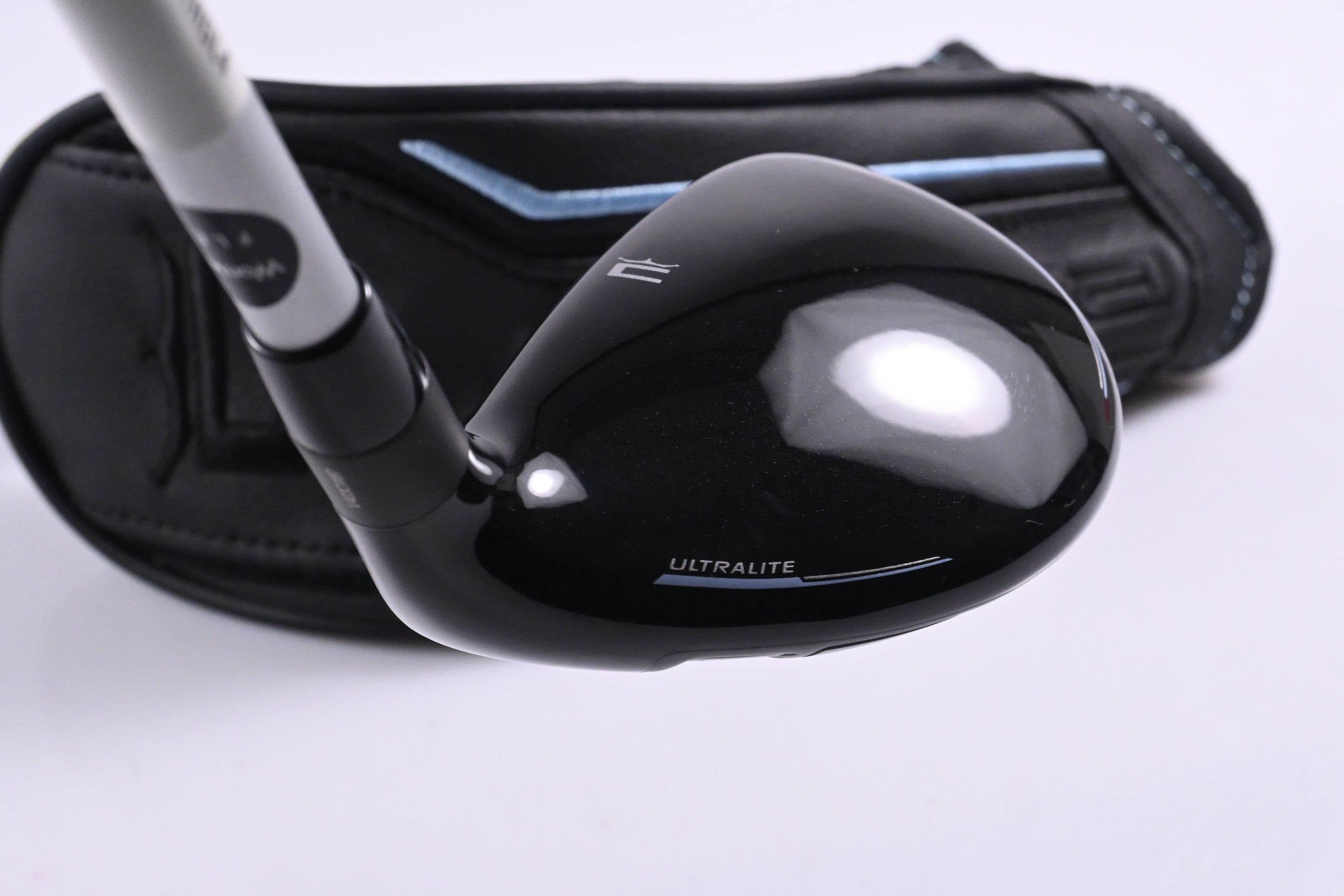 Ladies Cobra Air-X 2.0 #4 Hybrid / 22 Degree / Ladies Flex Cobra Ultralite 45