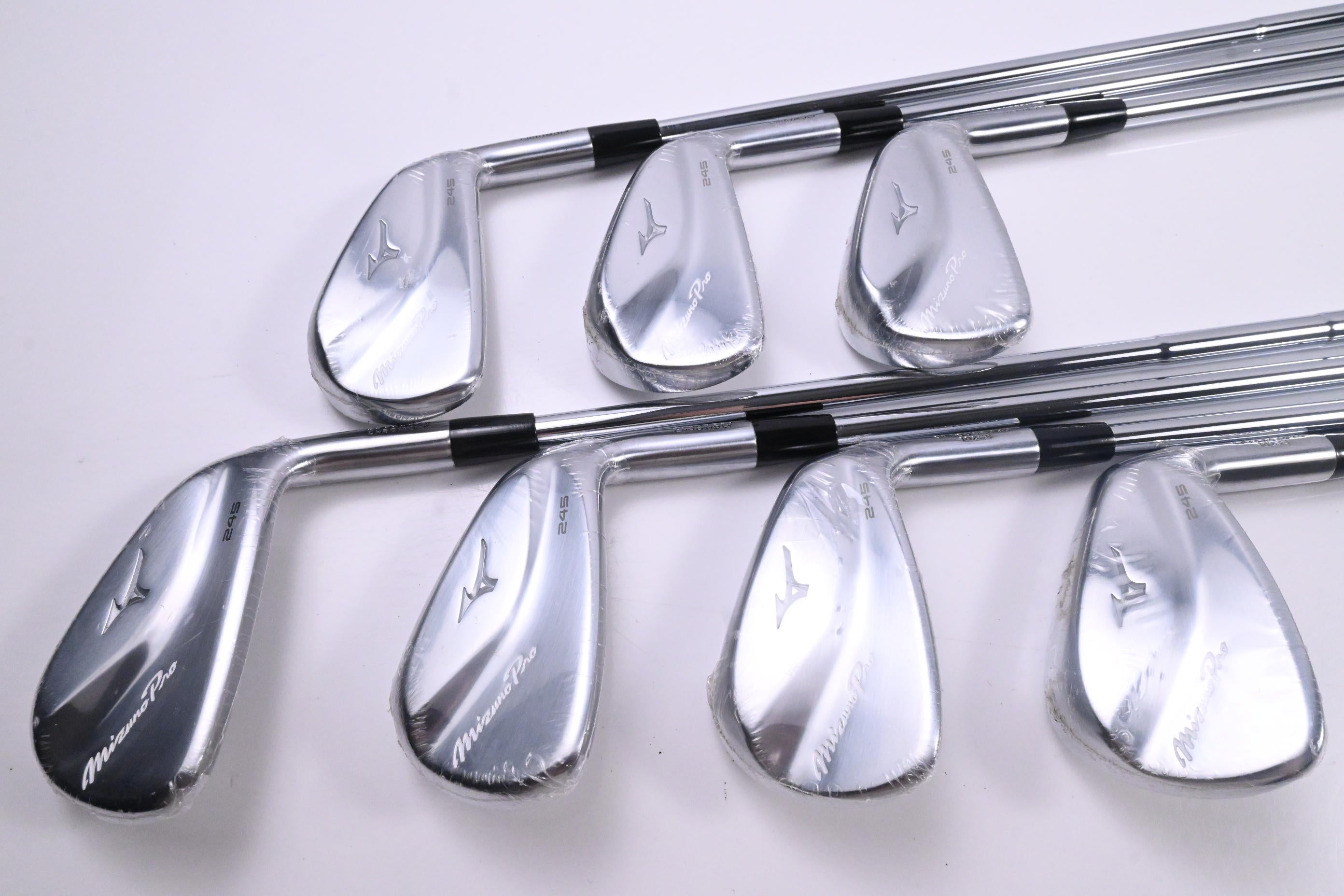 Mizuno Pro 245 Irons / 4-PW / Regular Flex Dynamic Gold 100 R300 Shafts