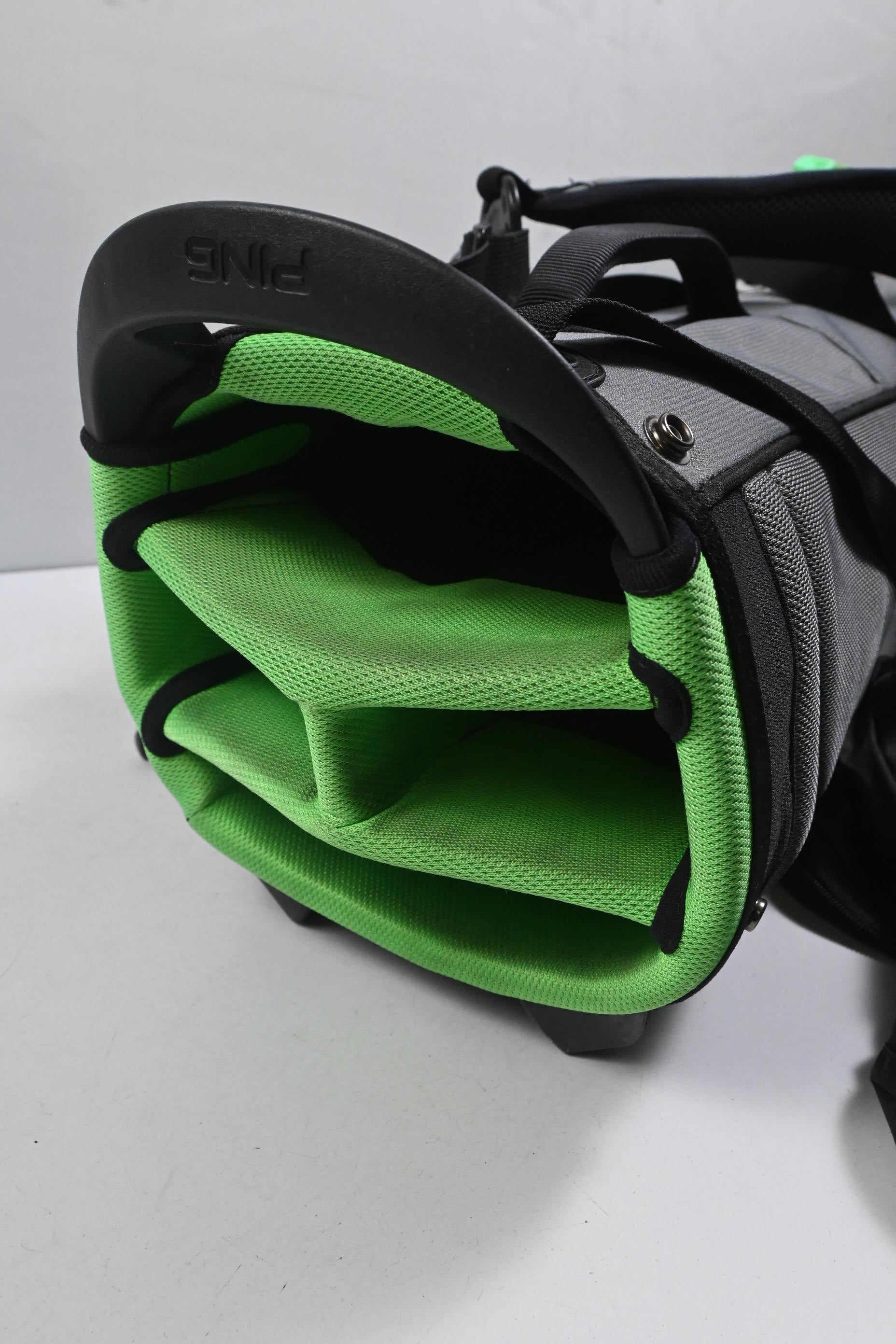 Junior Ping Hoofer Prodi G Stand Bag / 4-Way Divider / Black, Grey & Green