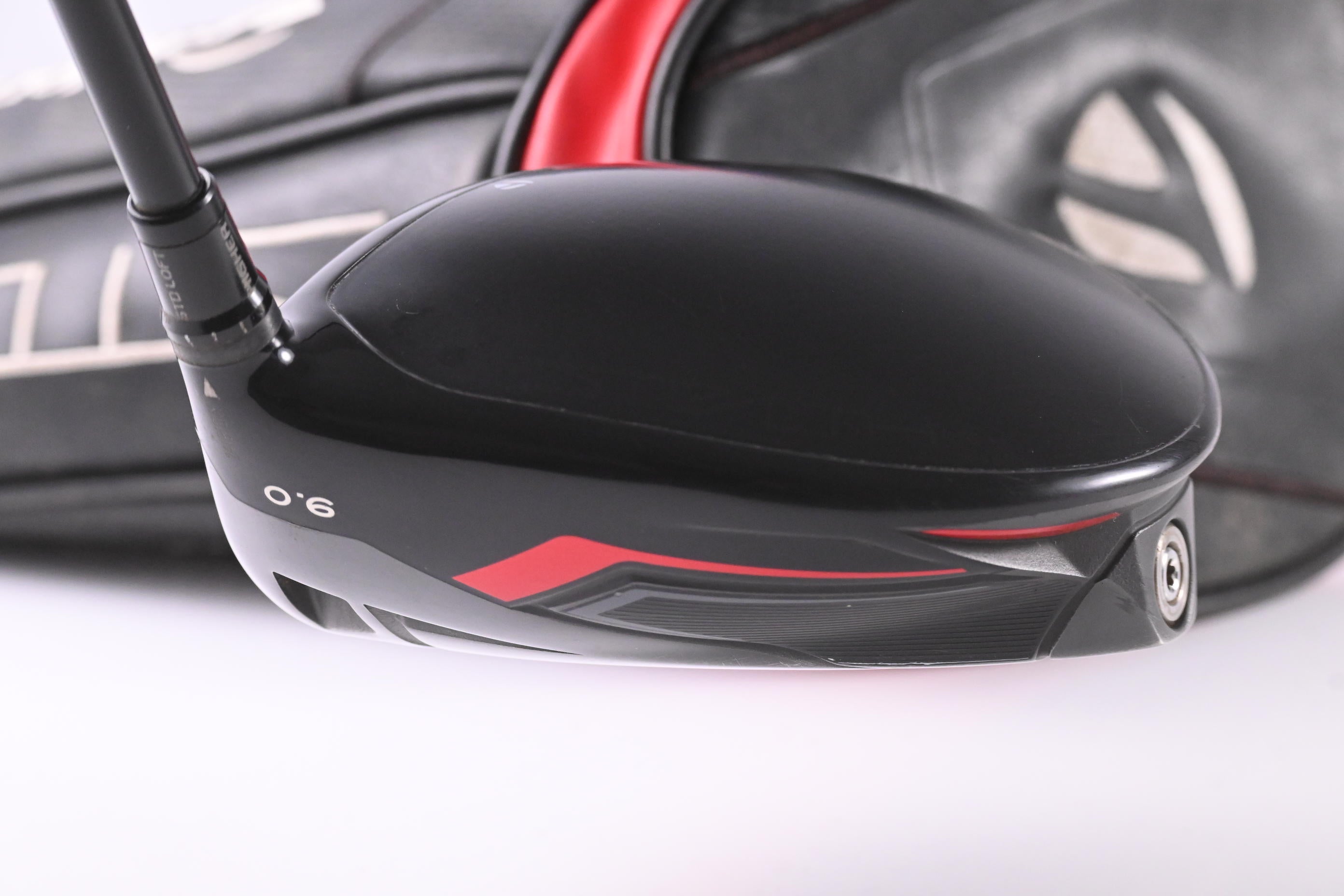 Taylormade Stealth Driver / 9 Degree / X-Flex Kai`li White 70 Shaft
