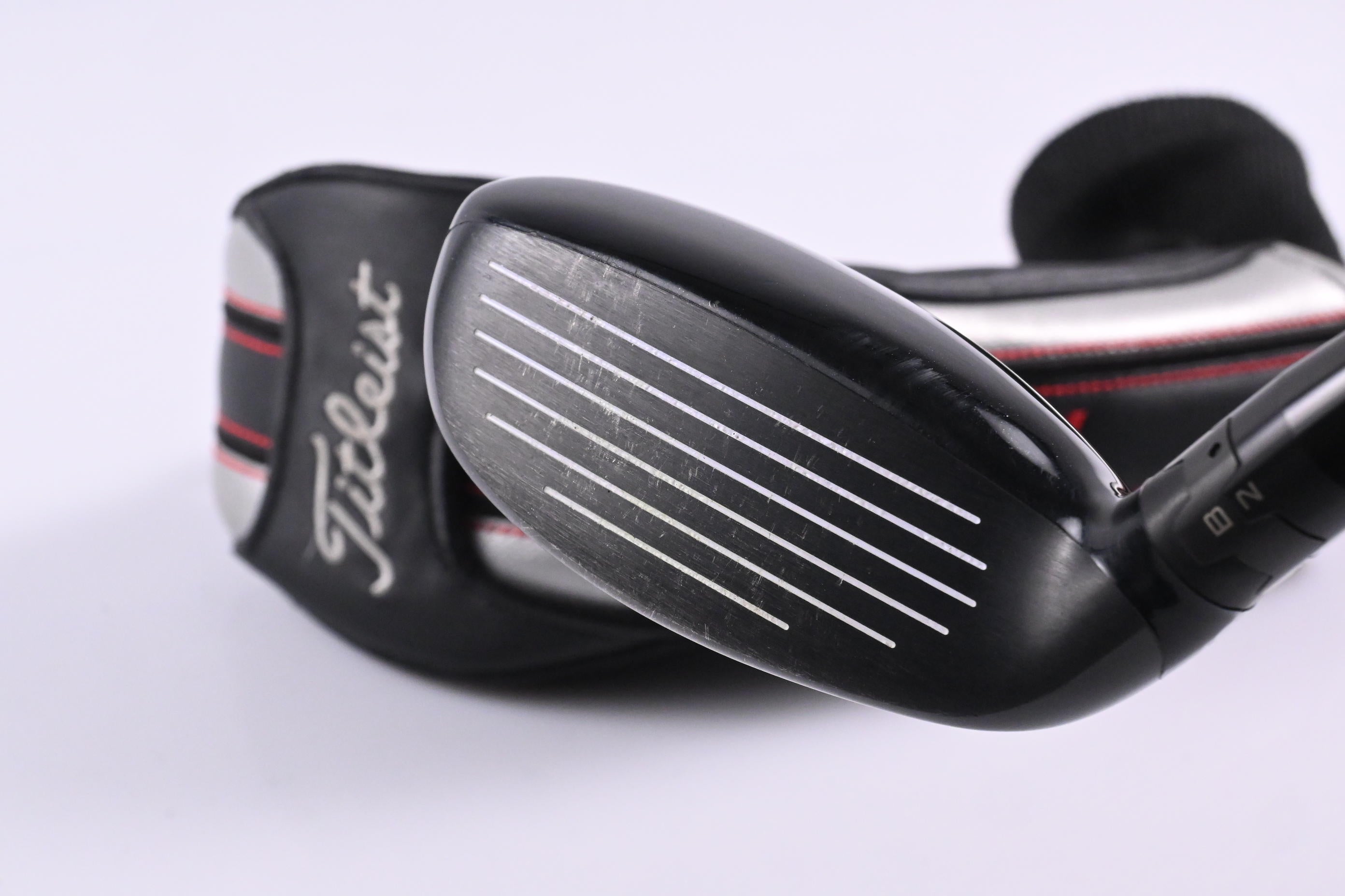 Titleist 915H #2 Hybrid / 18 Degree / Stiff Flex Aldila Rogue Silver 85 Shaft