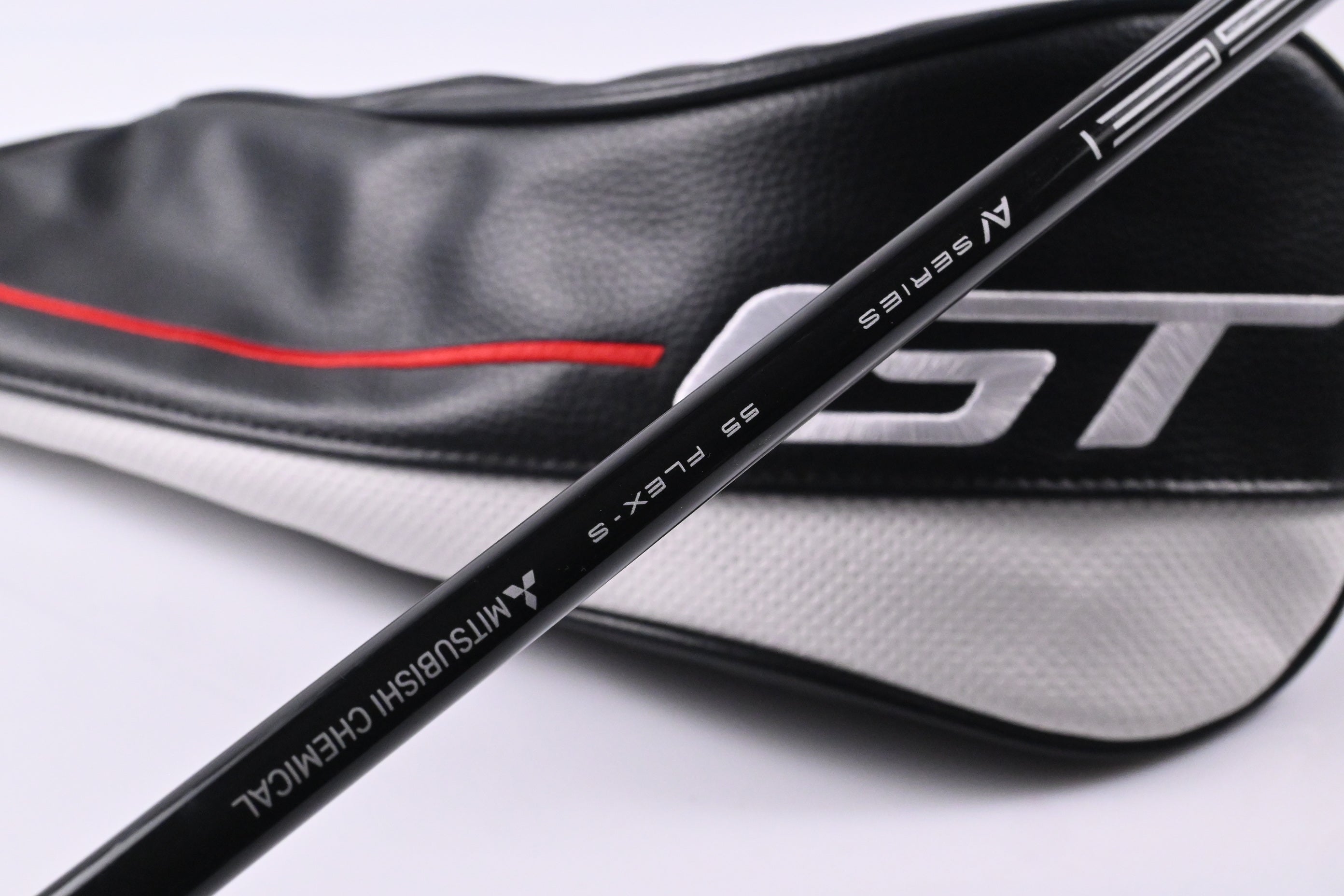 Titleist GT2 Driver / 10 Degree / Stiff Flex Mitsubishi Tensei AV Blue 55 Shaft
