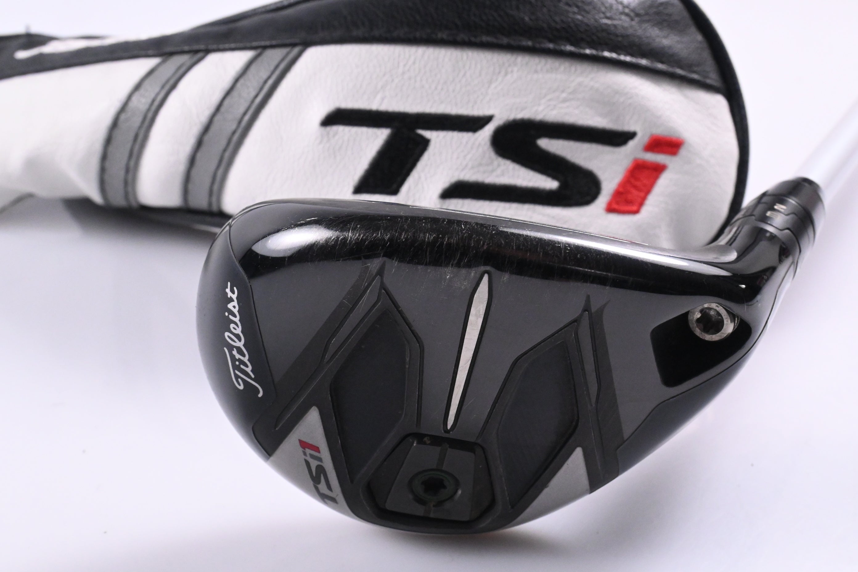 Titleist TSi1 #6 Hybrid / 26 Degree / Regular Flex Aldila Ascent 50 Shaft
