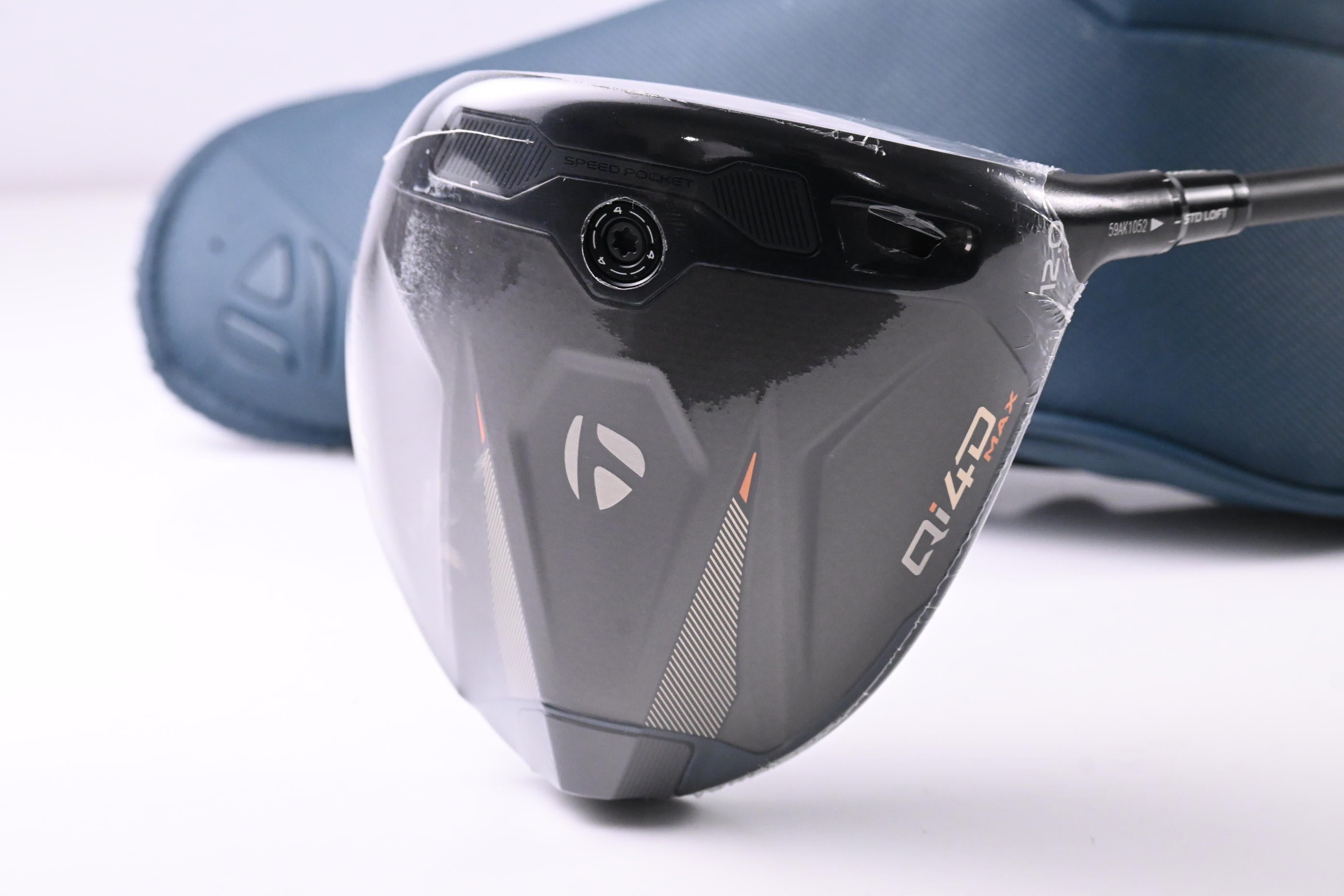 Taylormade Qi4D Max Driver / 12 Degree / Stiff Flex Kai`li Dark Waves CB 60 Shaft
