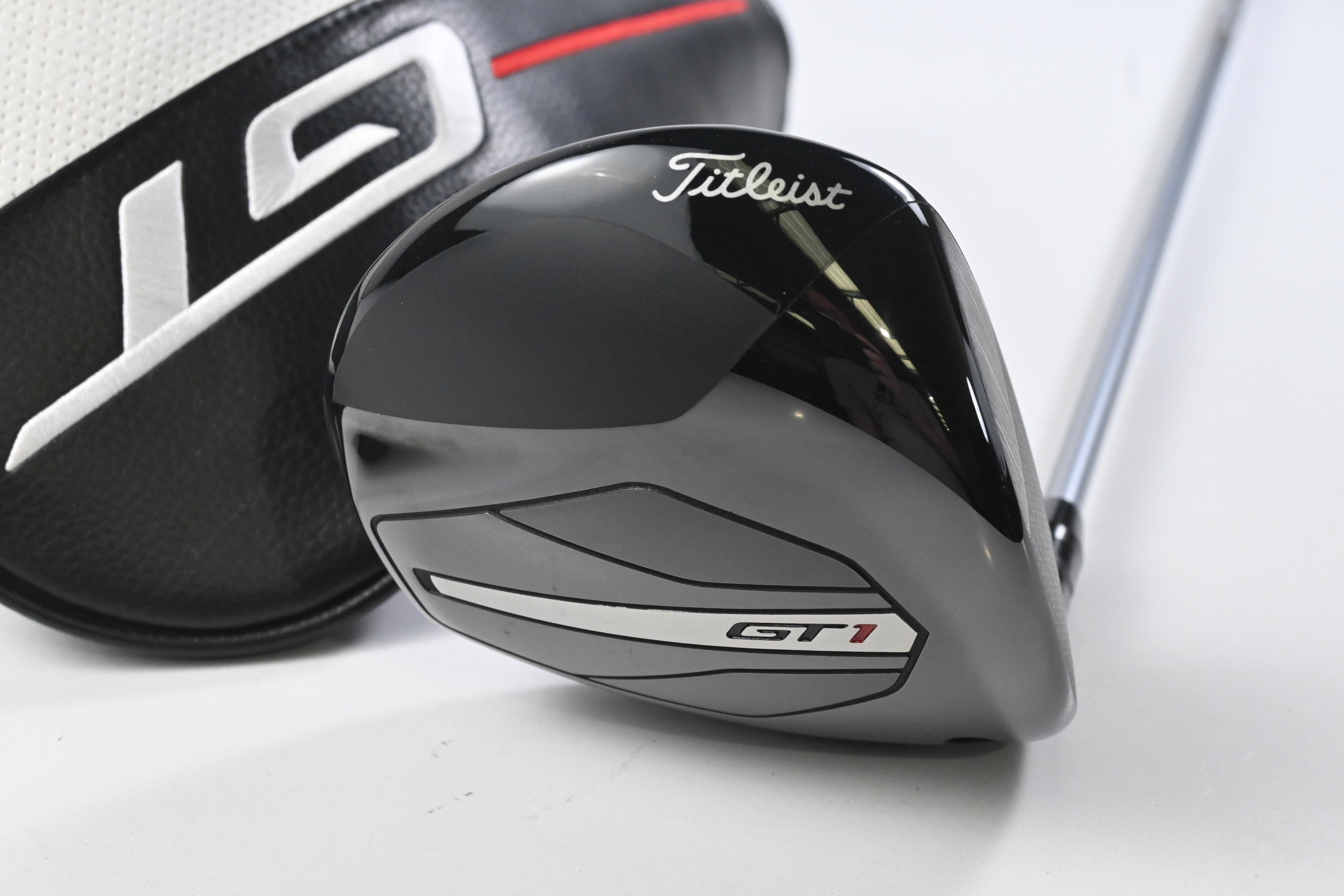 Titleist GT1 Driver / 12 Degree / Regular Flex Fujikura Air Speeder 40 Shaft