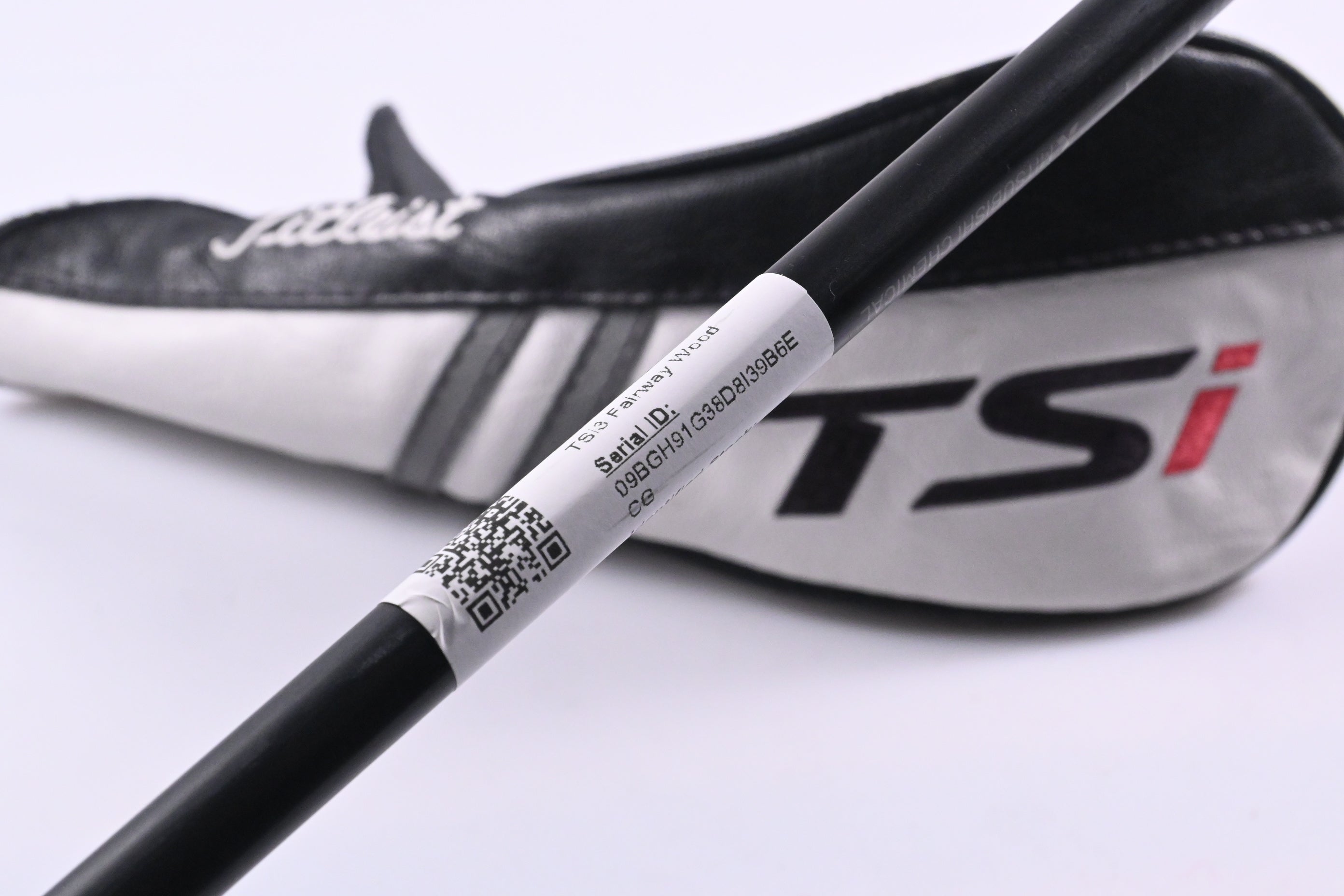 Titleist TSi3 #3 Wood / 15 Degree / Regular Flex Kuro Kage Black TiNi 55 Shaft