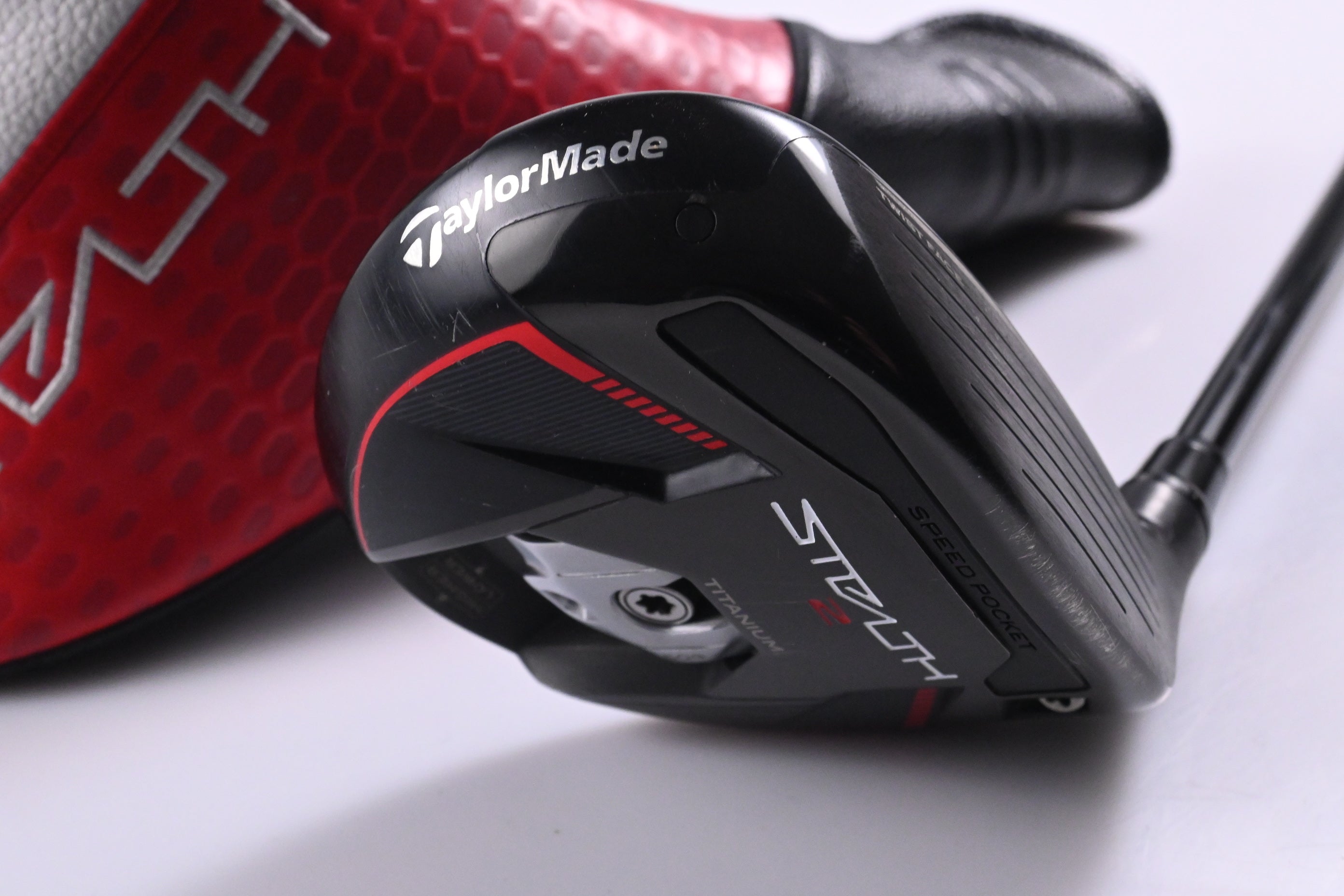 Taylormade Stealth 2 Plus #5 Wood / 18 Degree / Stiff Flex Kai'Li Red 75 Shaft