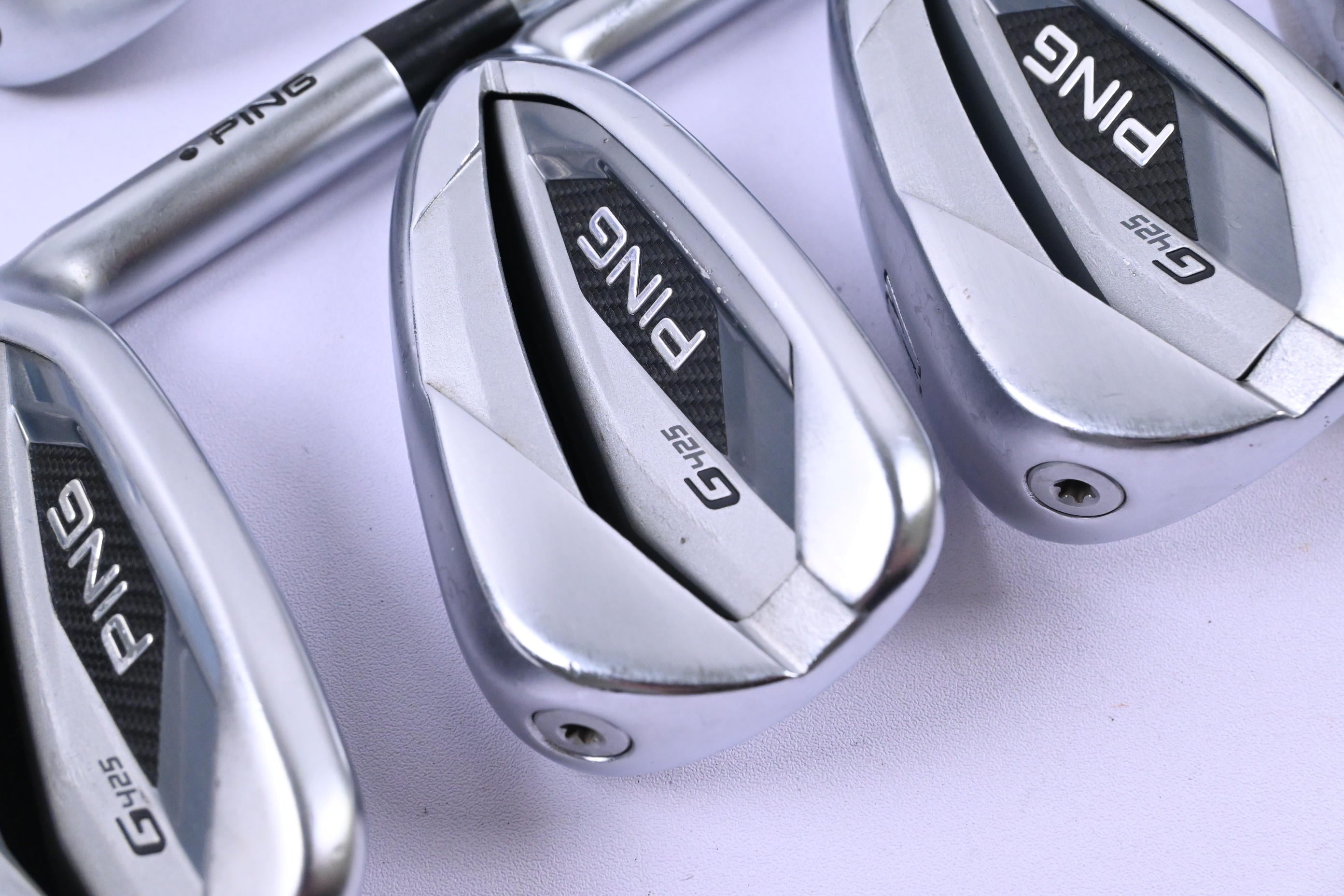Ping G425 Irons / 5-PW+SW / Black Dot / Stiff Flex Ping AWT 2.0 Shafts