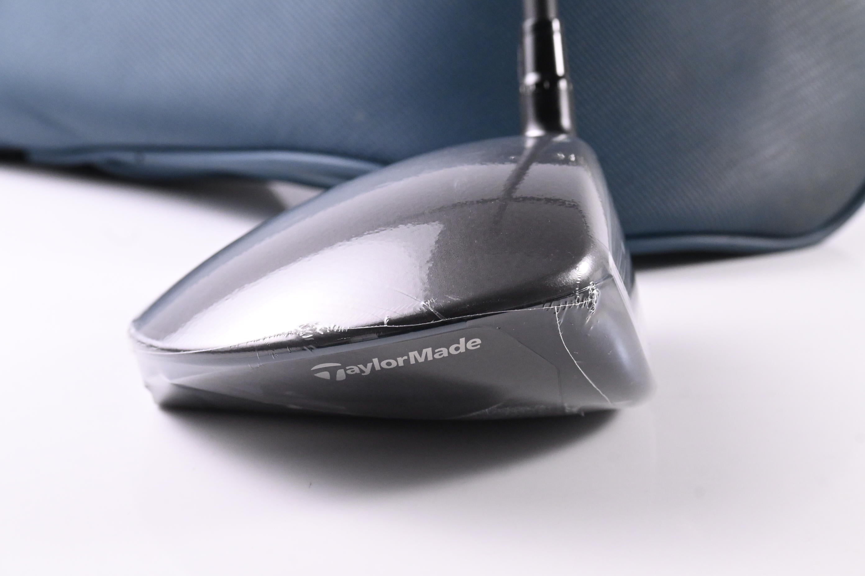 Taylormade Qi4D Max Driver / 12 Degree / Stiff Flex Kai`li Dark Waves CB 60 Shaft