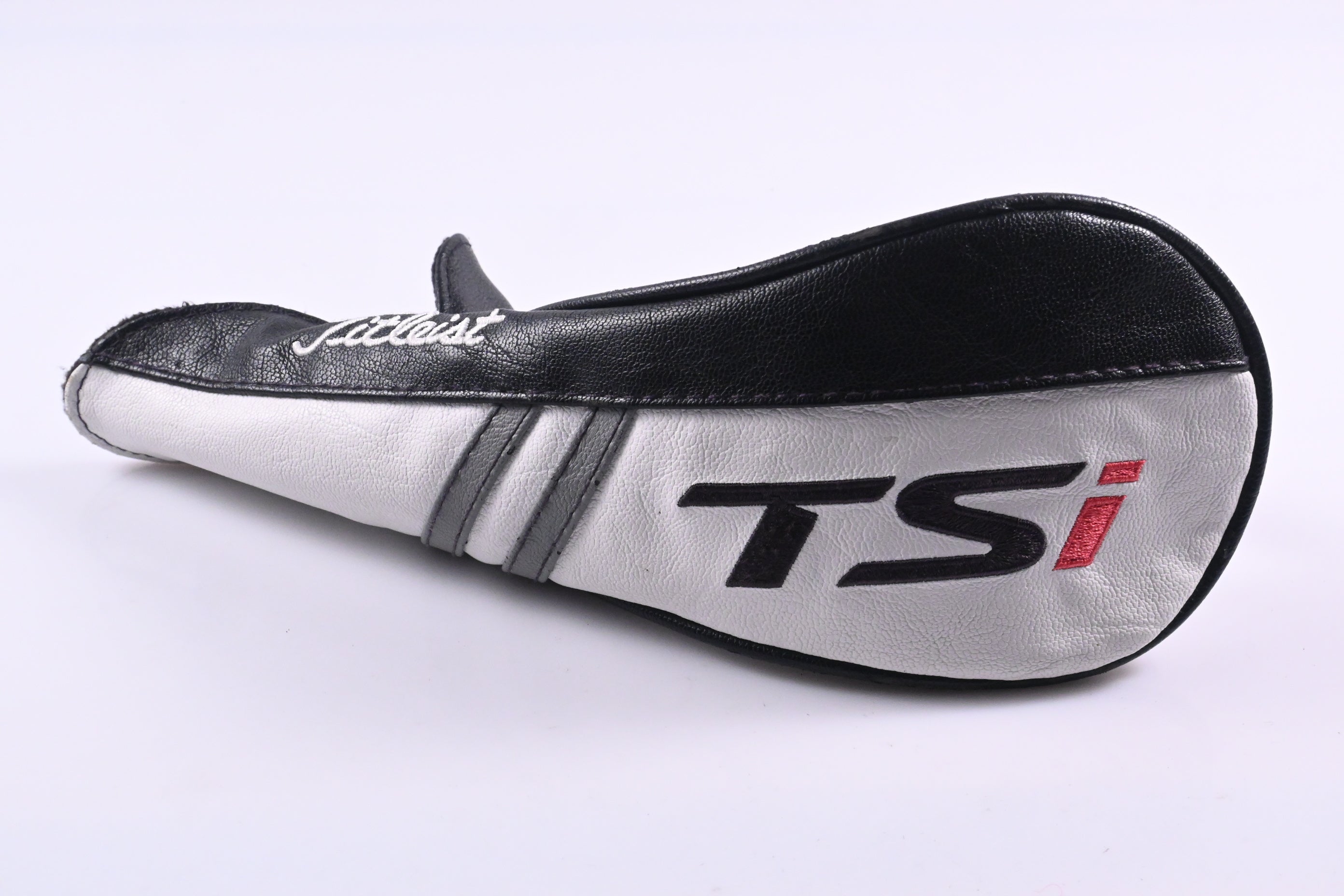 Titleist TSi3 #3 Wood / 15 Degree / Regular Flex Kuro Kage Black TiNi 55 Shaft