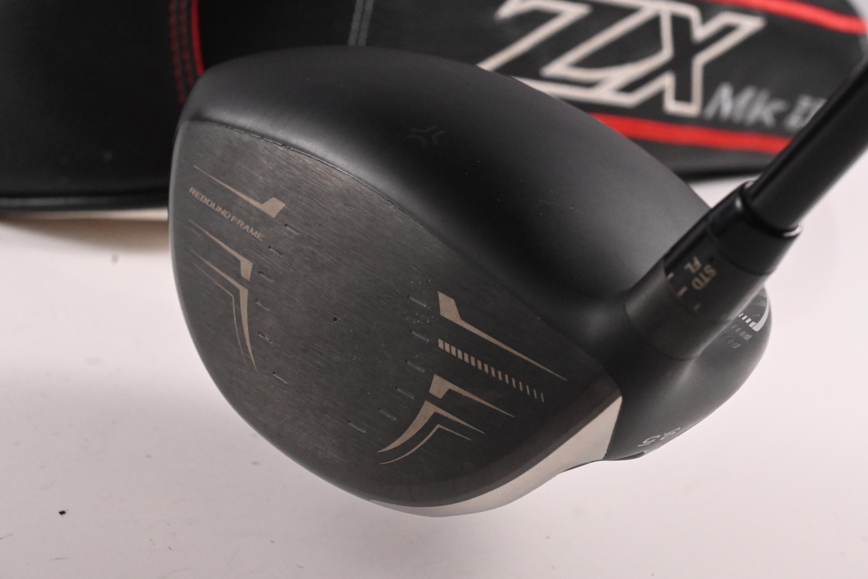 Srixon ZX7 Mk II Driver / 9.5 Degree / Stiff Flex HZRDUS Gen4 Black 60 Shaft
