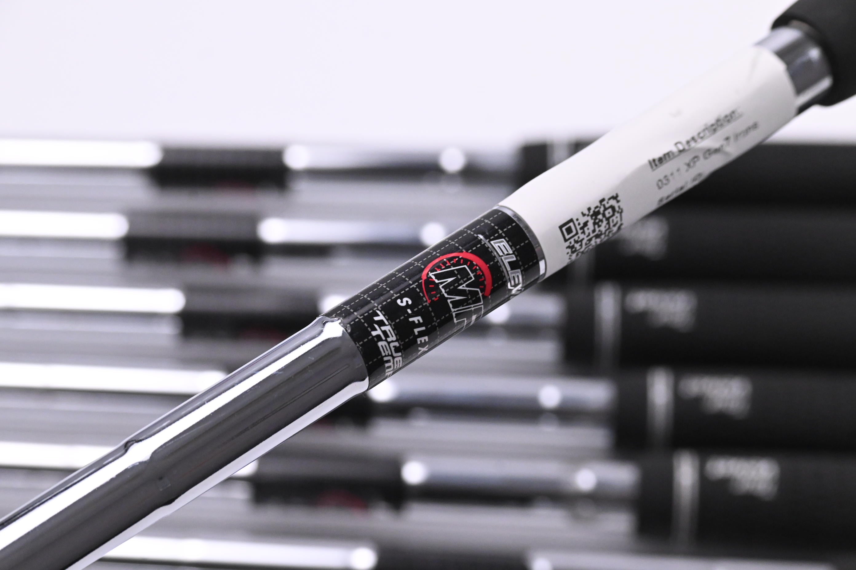 PXG 0311 XP Gen7 Irons / 4-PW+GW / Stiff Flex Elevate MPH 95 Shafts