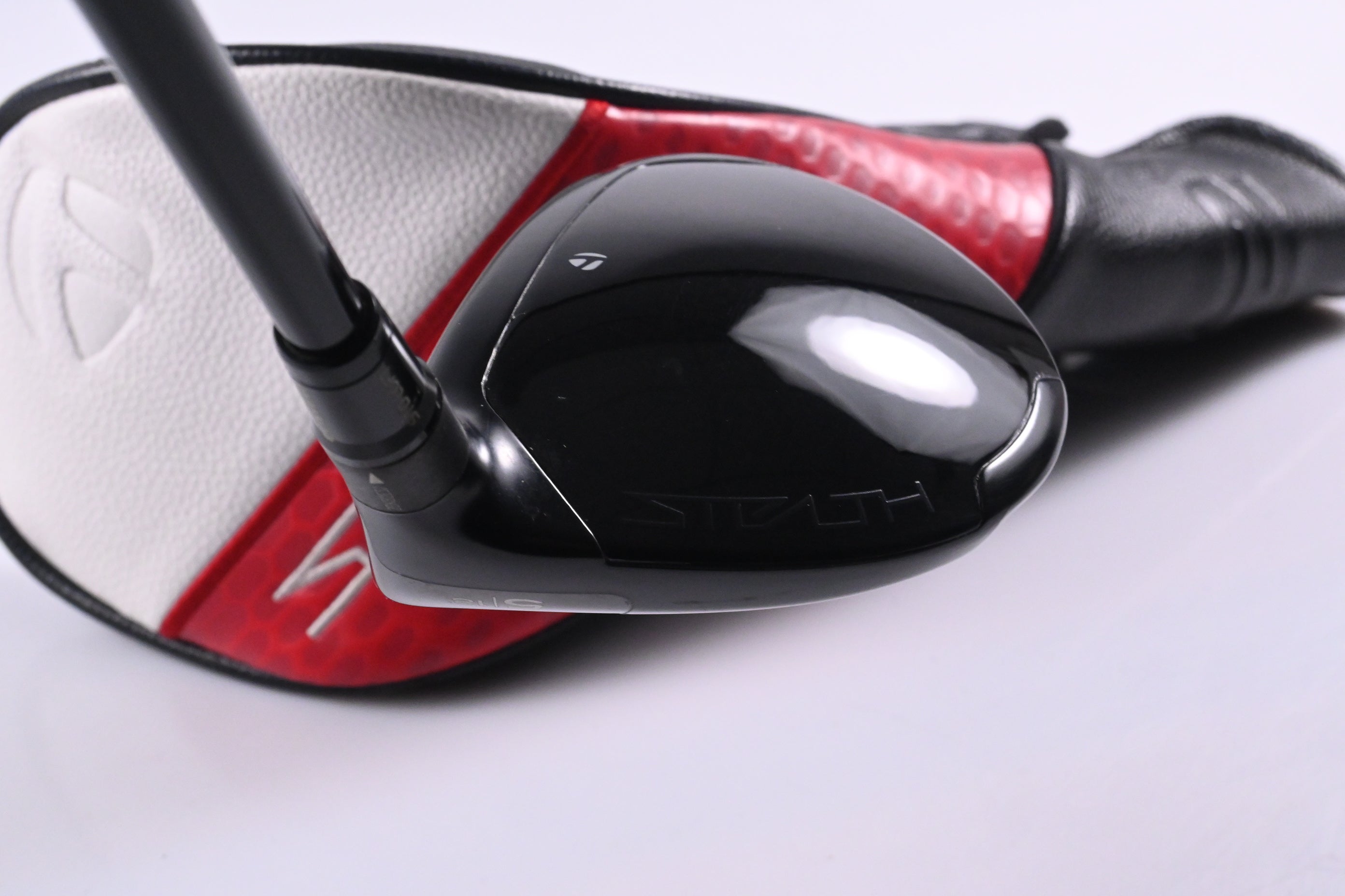 Taylormade Stealth 2 Plus #5 Wood / 18 Degree / Stiff Flex Kai'Li Red 75 Shaft