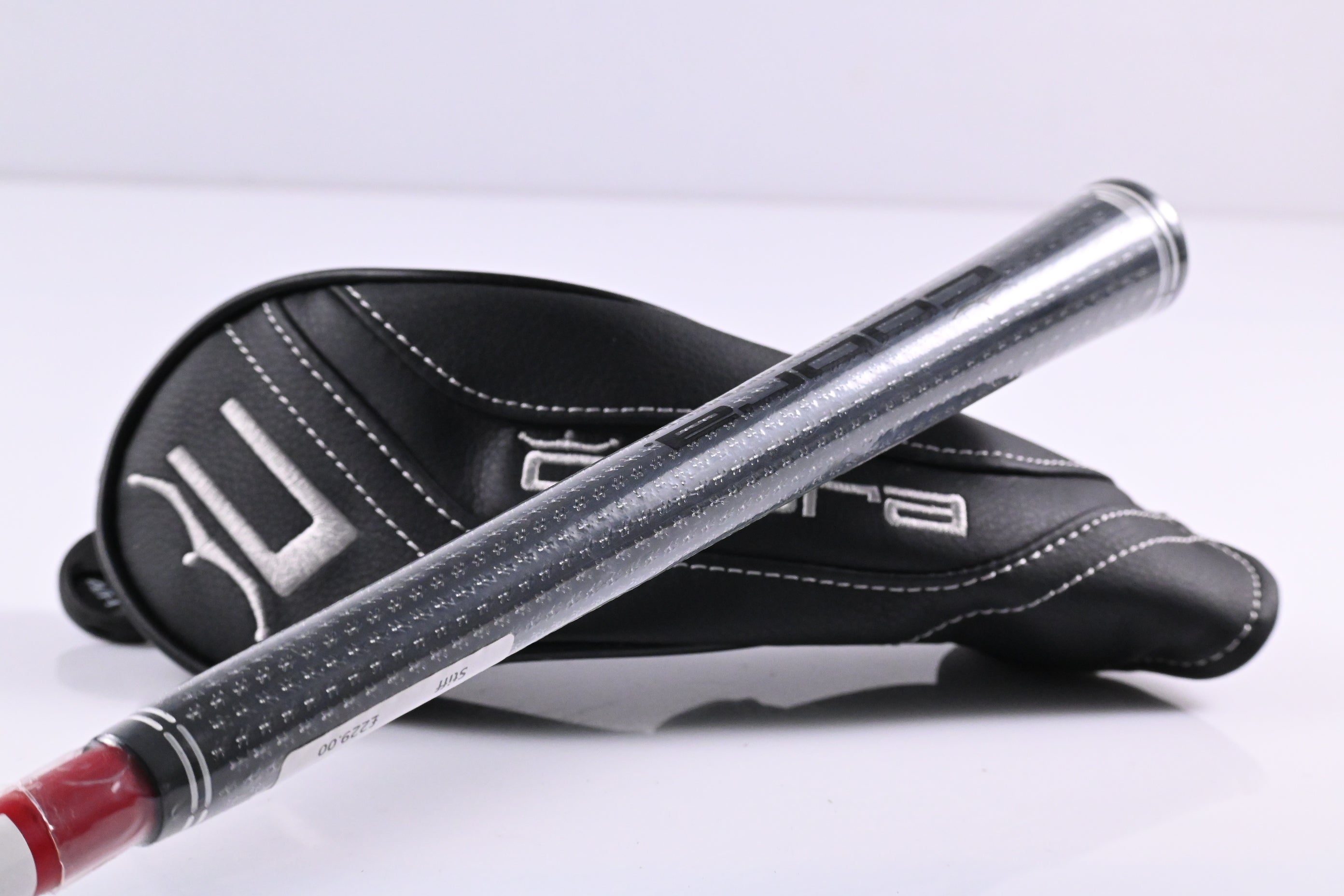 Cobra Darkspeed #3 Hybrid / 19 Degree / Stiff Flex KBS PGI 85 Shaft