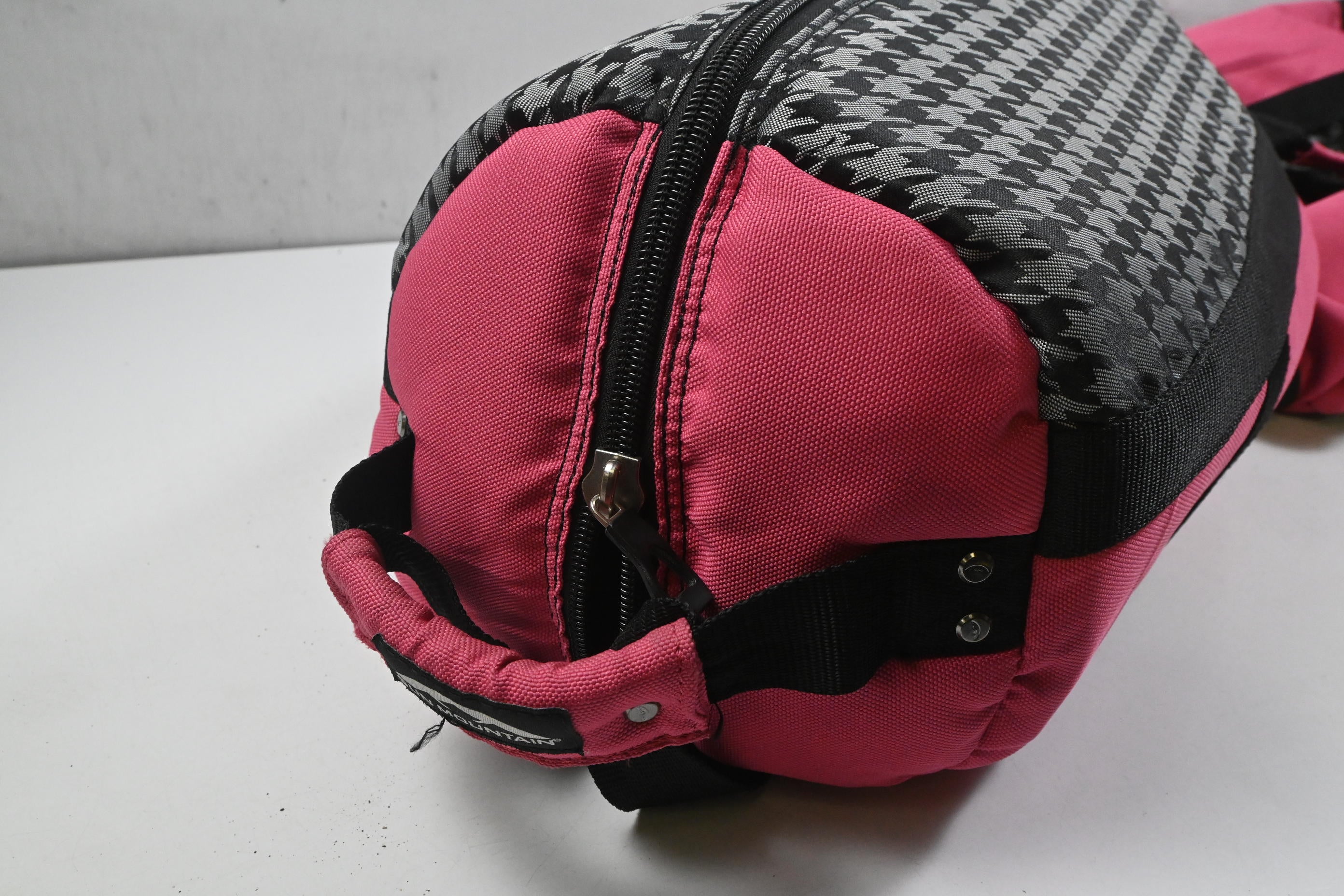 Sun Mountain Club Glider Wheeled Travel Cover / Pink & Grey