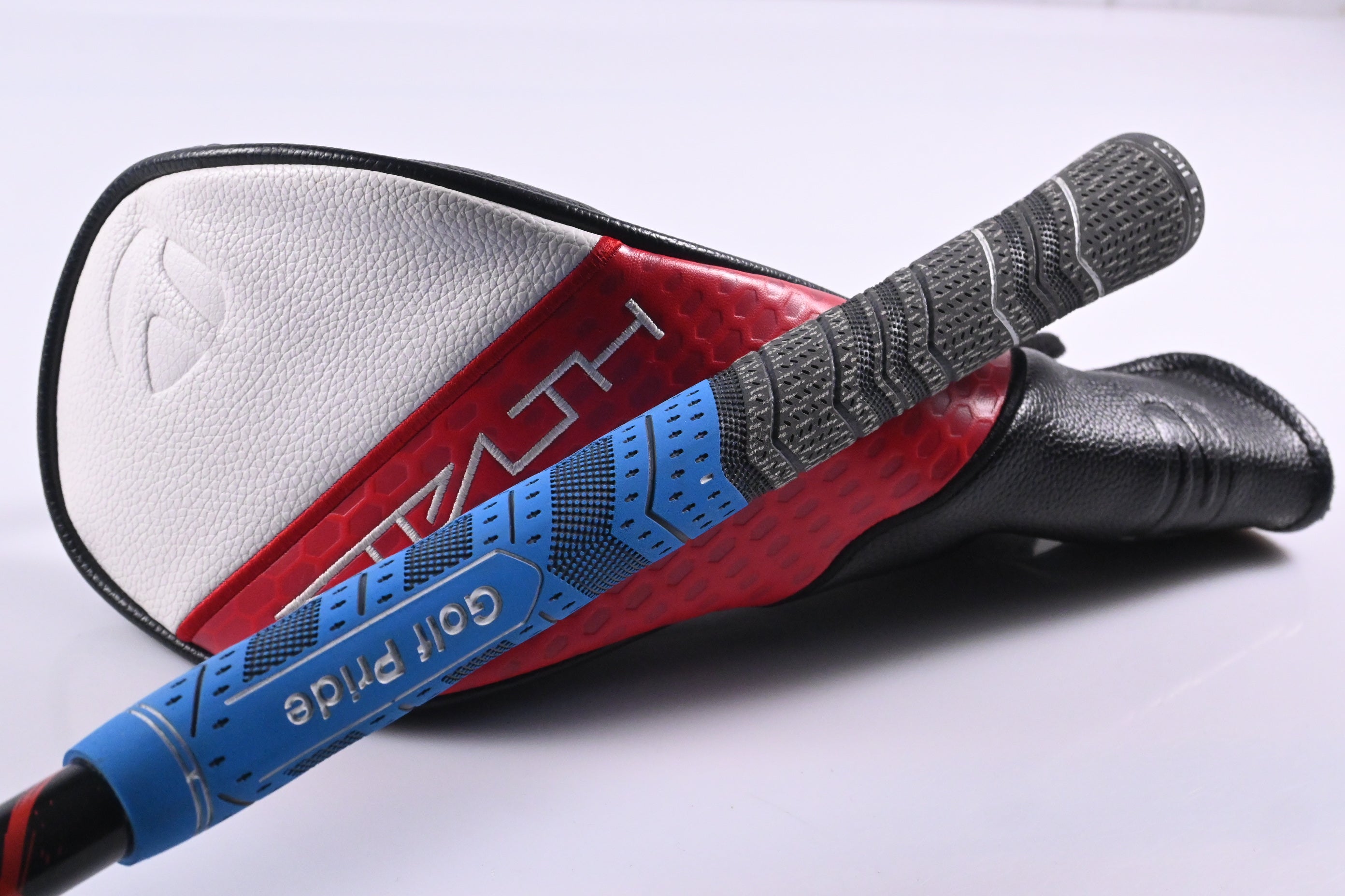 Taylormade Stealth 2 Plus #5 Wood / 18 Degree / Stiff Flex Kai'Li Red 75 Shaft