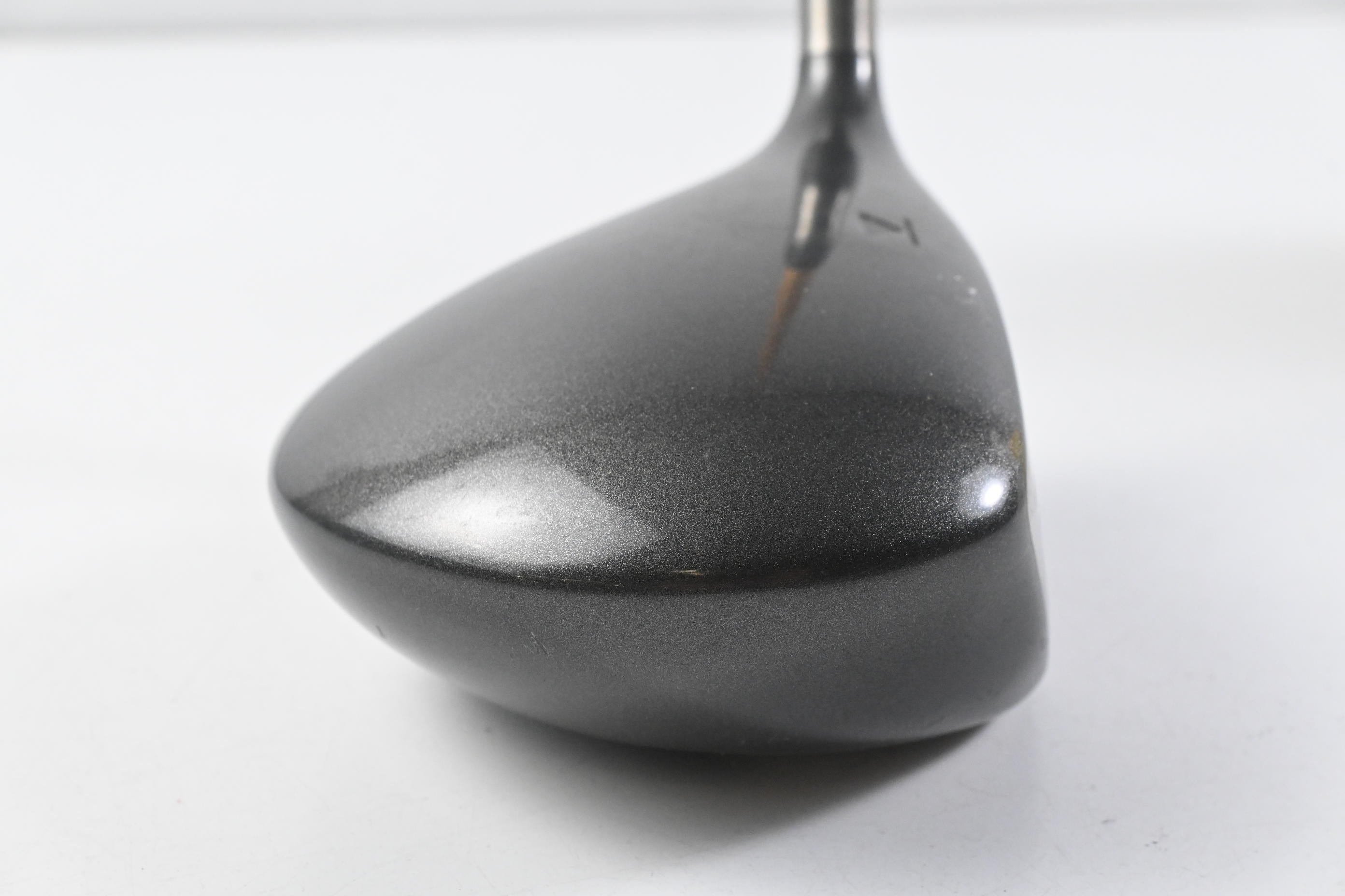 Titleist 975 J Driver / 9.5 Degree / Stiff Flex UST Proforce Gold 75 Shaft