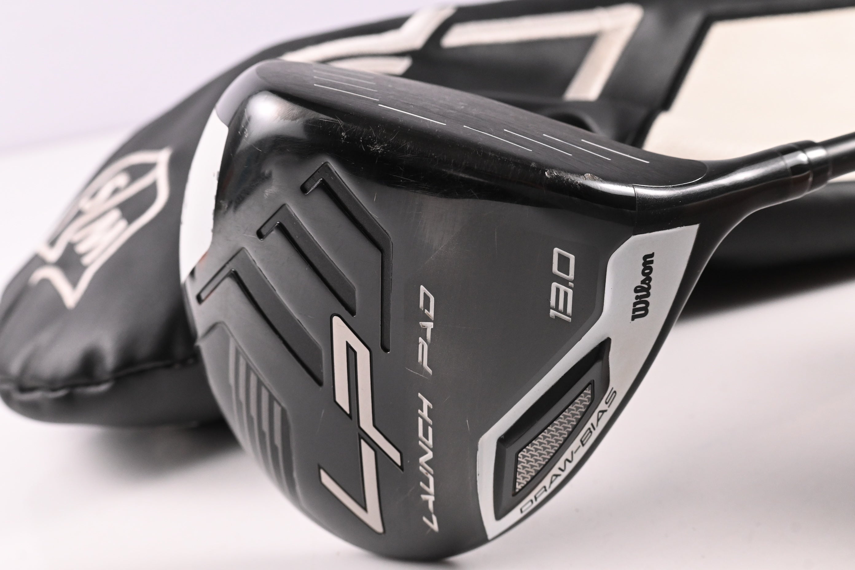 Wilson Staff Launch Pad Driver / 13 Degree / Regular Flex Helium Black 46g Shaft