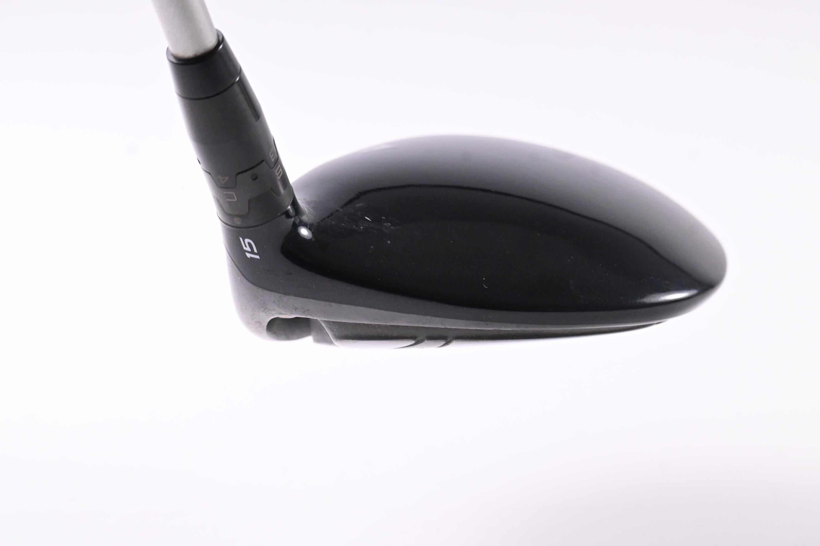 Titleist 915 F #3 Wood / 15 Degree / Stiff Flex Diamana S+ Blue 70 Shaft