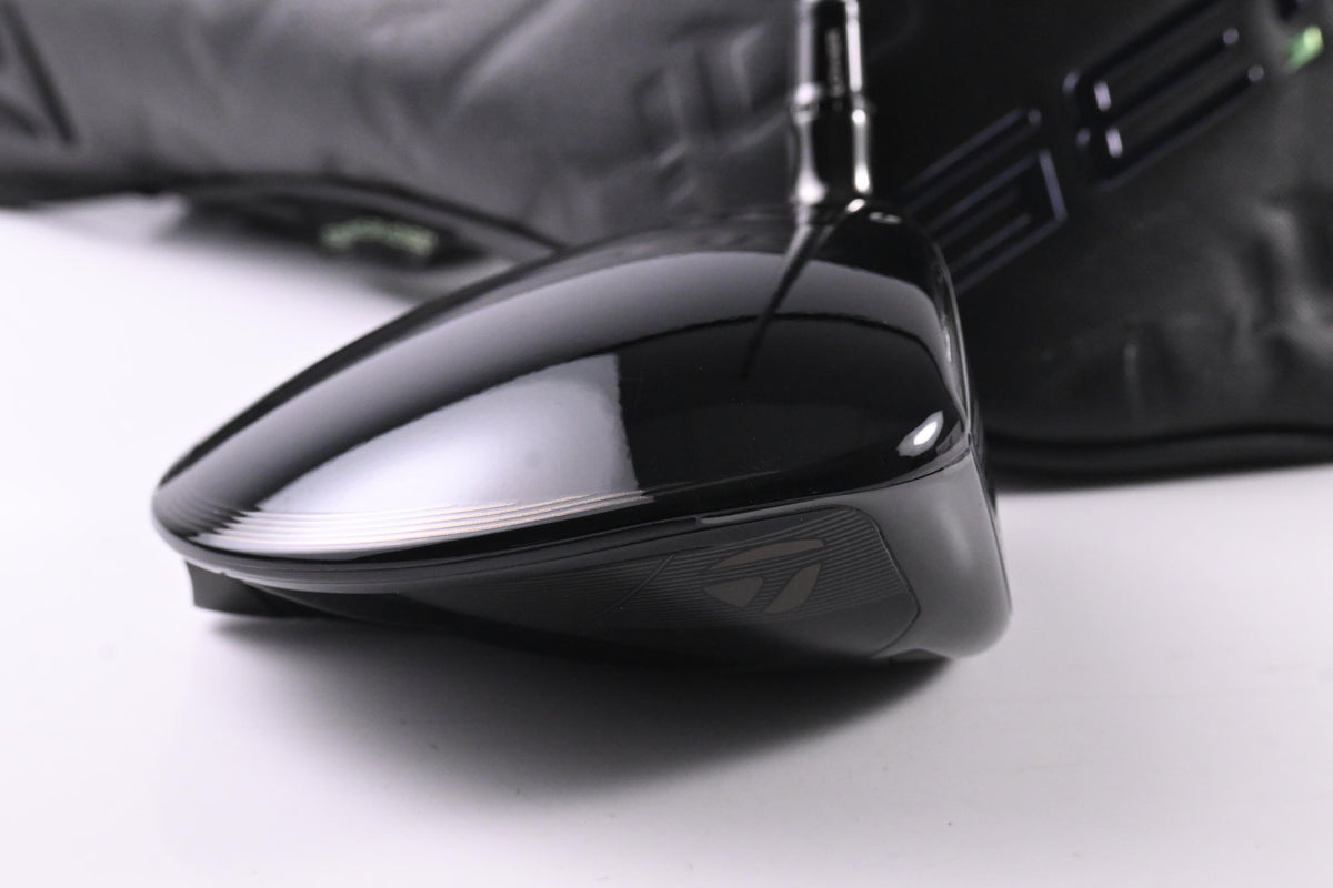Taylormade Qi35 Designer Series Driver / 10.5 Degree / Regular Flex Air Speeder