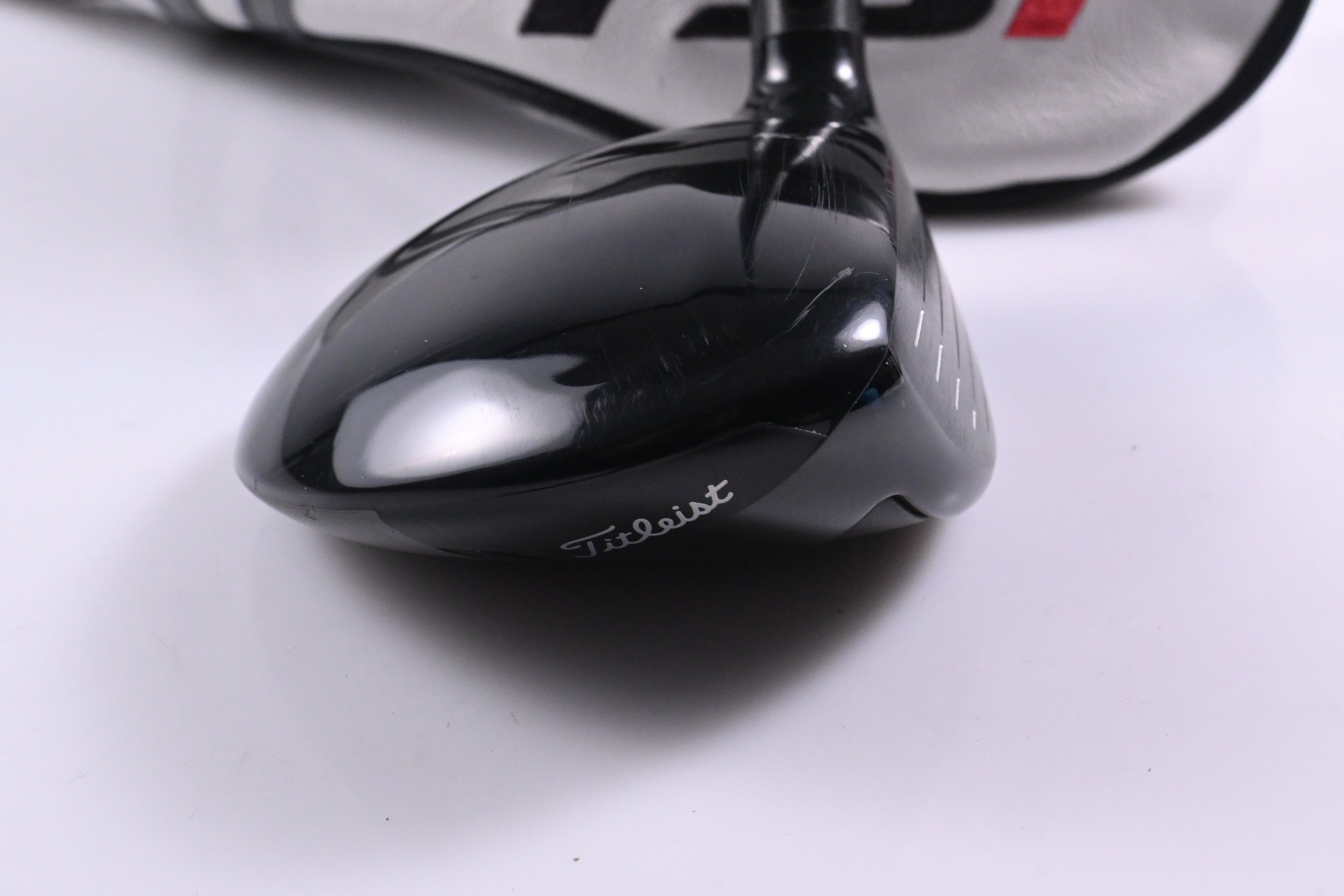 Titleist TSi2 #5 Wood / 18 Degree / Regular Flex Kuro Kage Black TiNi 55 Shaft