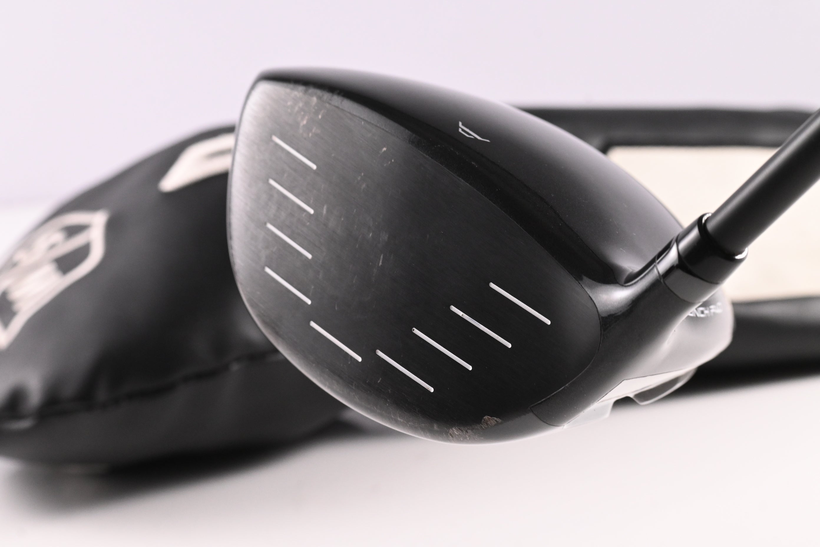 Wilson Staff Launch Pad Driver / 13 Degree / Regular Flex Helium Black 46g Shaft