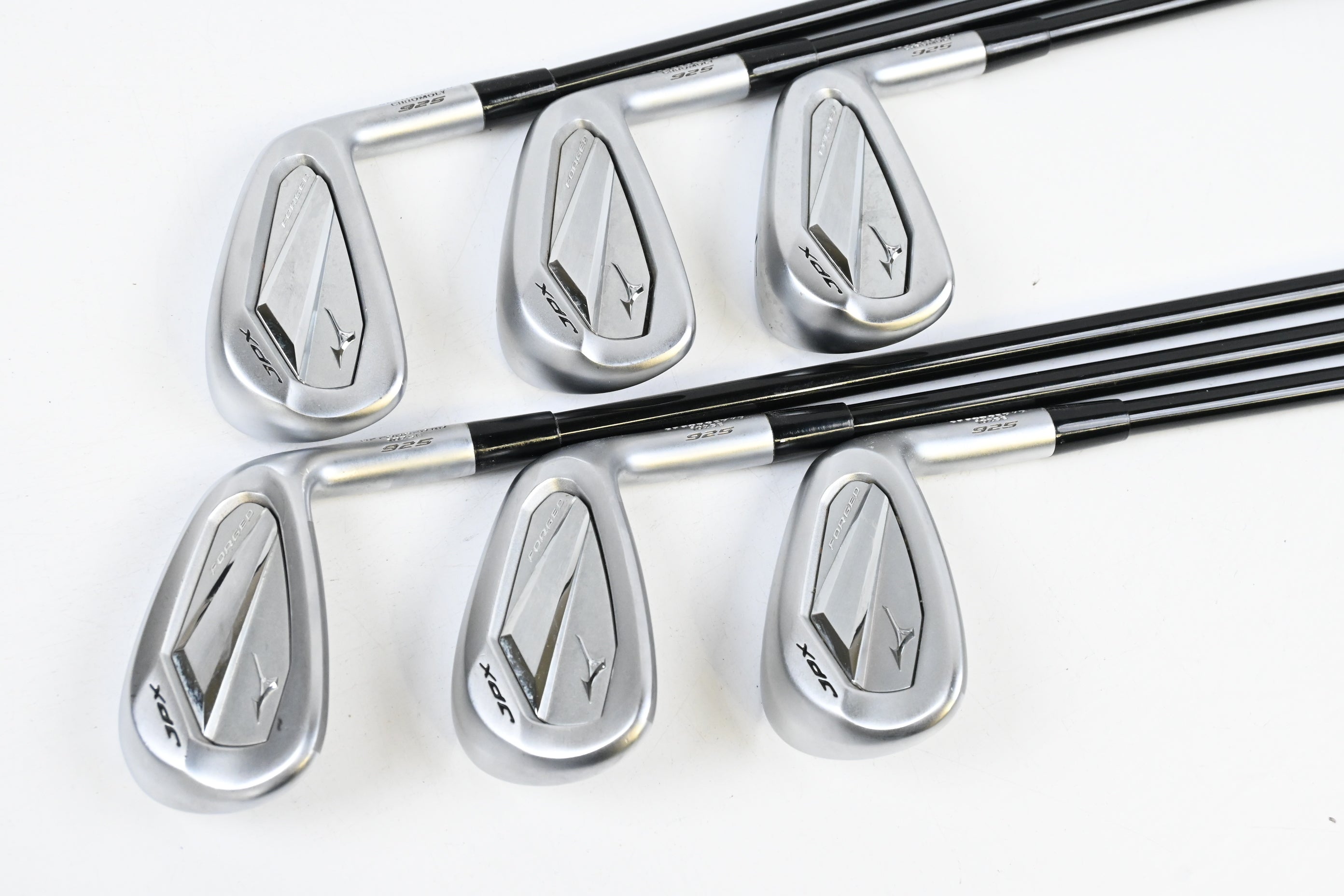 Mizuno JPX 925 Forged Irons / 5-PW / Regular Flex MMT Black 85 Shafts