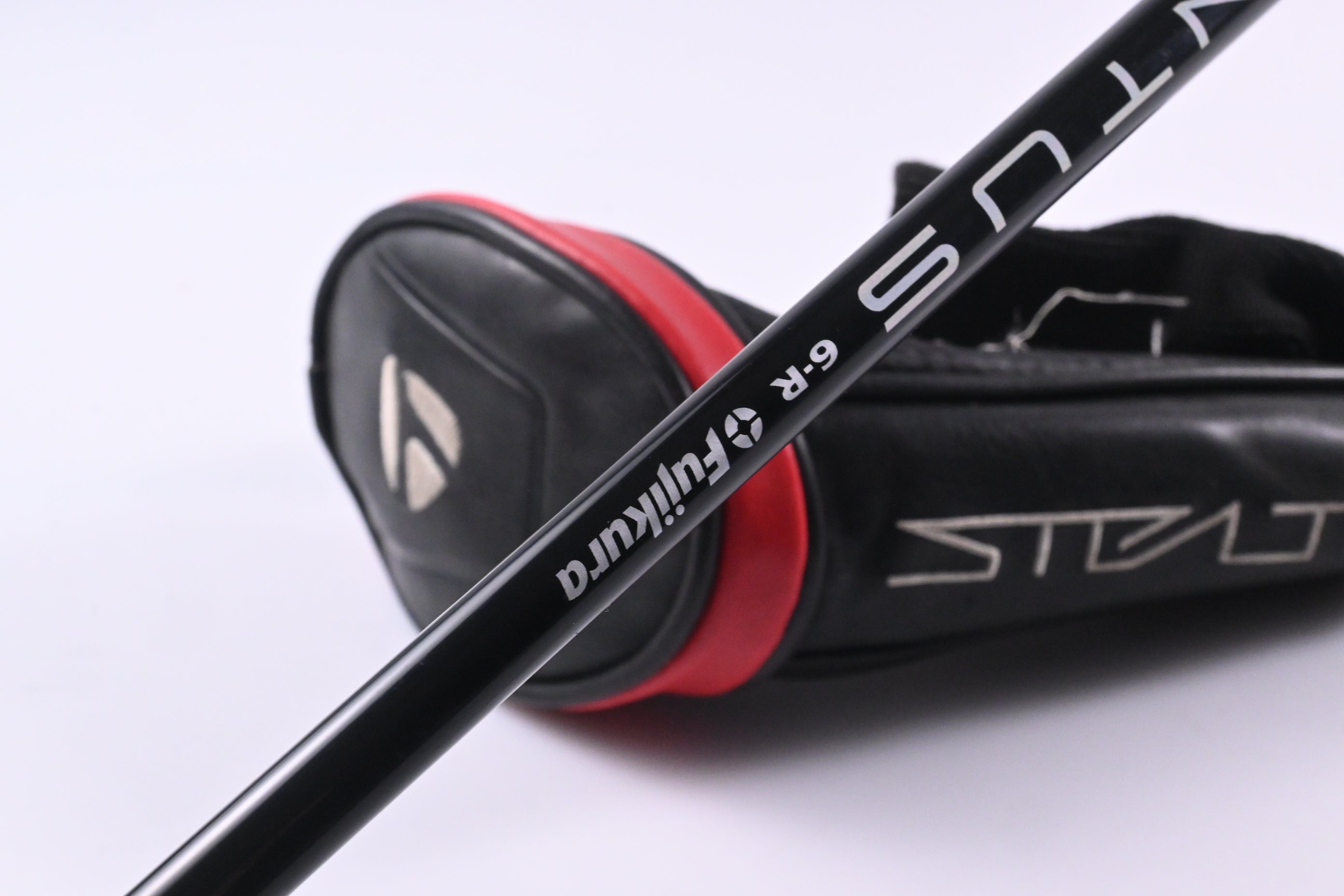 Left Hand Taylormade Stealth #3 Hybrid / 19 Degree / Regular Flex Ventus Red 6