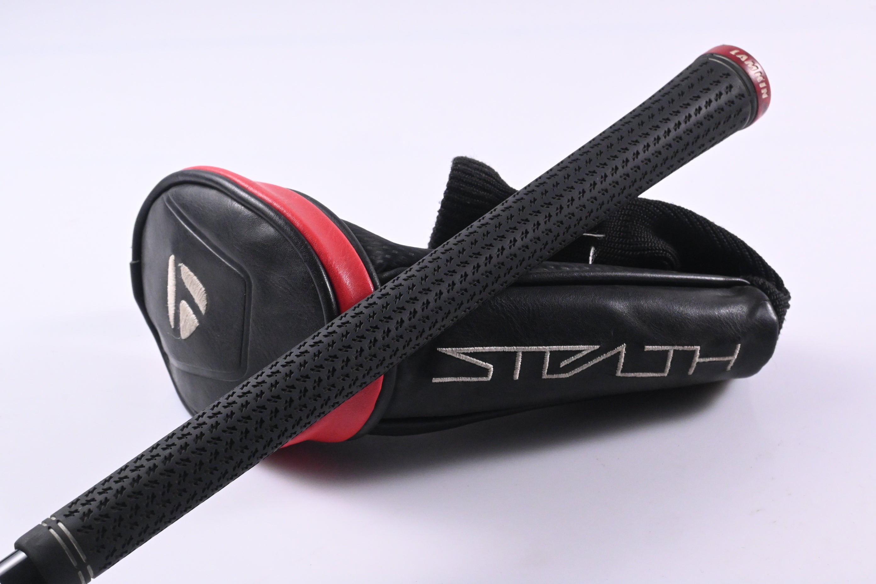 Left Hand Taylormade Stealth #3 Hybrid / 19 Degree / Regular Flex Ventus Red 6