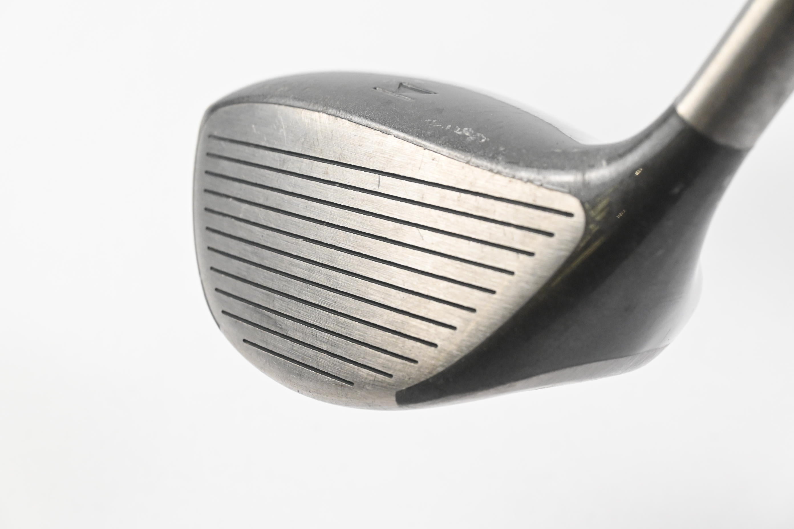 Titleist 975 D Driver / 10.5 Degree / Stiff Flex True Temper EI-70 Shaft