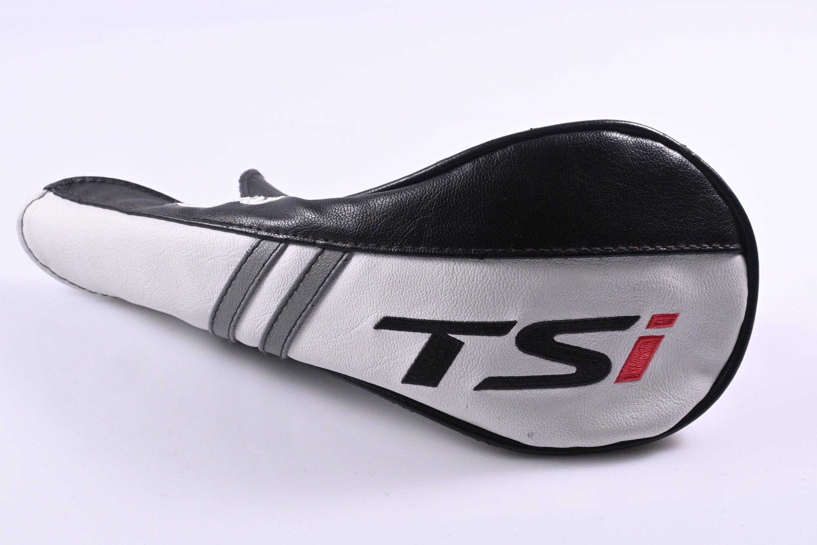 Titleist TSi2 #5 Wood / 18 Degree / Regular Flex Kuro Kage Black TiNi 55 Shaft