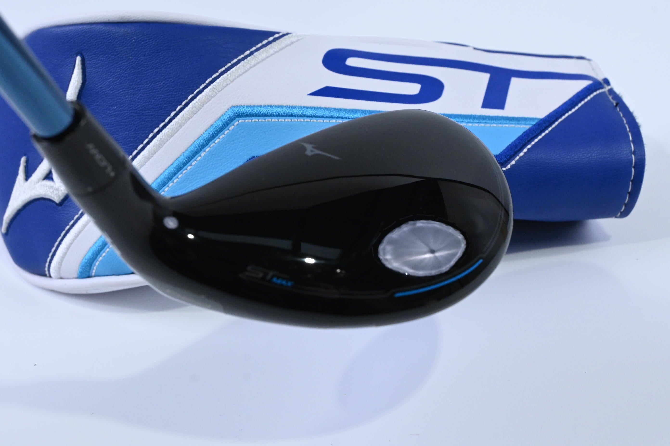 Mizuno ST-Max 230 #4 Hybrid / 22 Degree / Regular Flex UST Mamiya LIN-Q 75 Shaft