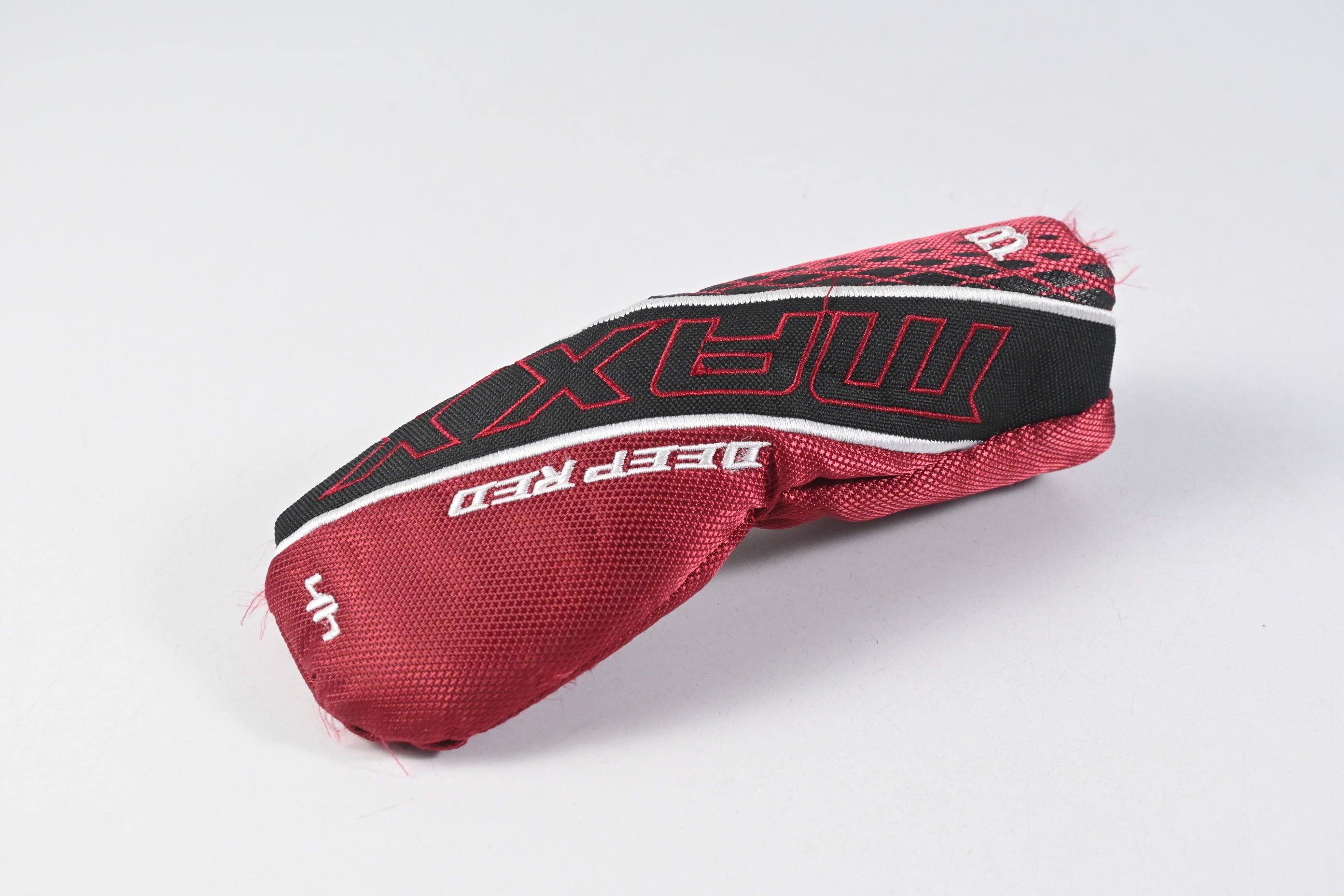 Wilson Deep Red Maxx #4 Hybrid / 23 Degree / Regular Flex Deep Red Maxx Shaft